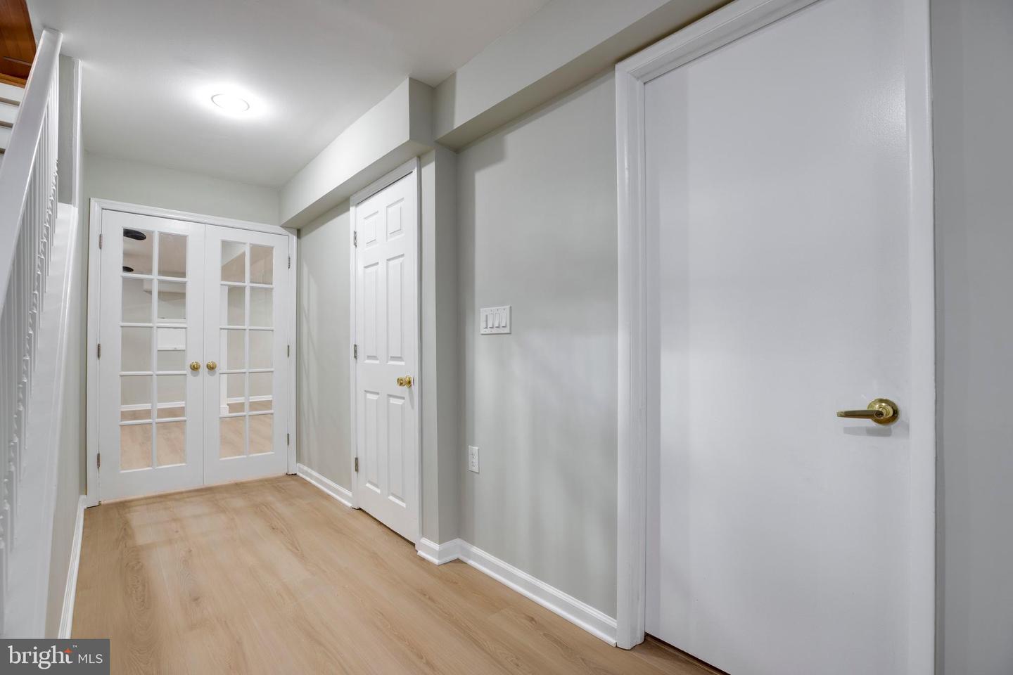 4504 WAKEFIELD DR, ANNANDALE, Virginia 22003, 5 Bedrooms Bedrooms, ,3 BathroomsBathrooms,Residential,For sale,4504 WAKEFIELD DR,VAFX2278932 MLS # VAFX2278932 4504 WAKEFIELD DR, ANNANDALE, Virginia 22003, 5 Bedrooms Bedrooms, ,3 BathroomsBathrooms,Residential,For sale,4504 WAKEFIELD DR,VAFX2278932 MLS # VAFX2278932