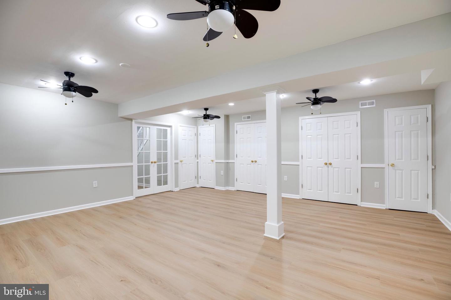 4504 WAKEFIELD DR, ANNANDALE, Virginia 22003, 5 Bedrooms Bedrooms, ,3 BathroomsBathrooms,Residential,For sale,4504 WAKEFIELD DR,VAFX2278932 MLS # VAFX2278932 4504 WAKEFIELD DR, ANNANDALE, Virginia 22003, 5 Bedrooms Bedrooms, ,3 BathroomsBathrooms,Residential,For sale,4504 WAKEFIELD DR,VAFX2278932 MLS # VAFX2278932