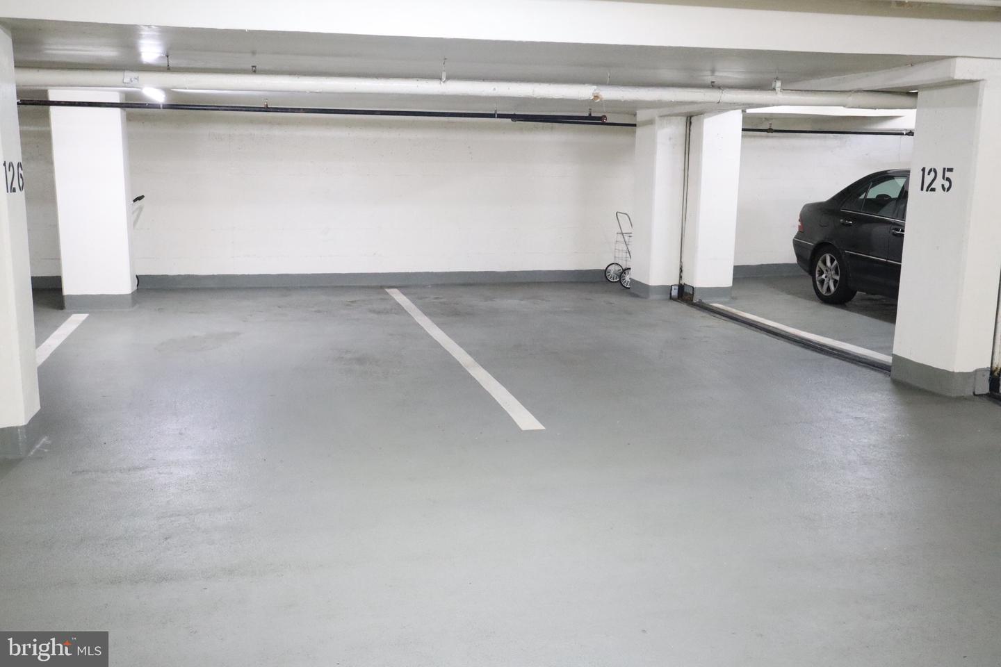 8350 GREENSBORO DR #807, MCLEAN, Virginia 22102, 2 Bedrooms Bedrooms, ,2 BathroomsBathrooms,Residential,For sale,8350 GREENSBORO DR #807,VAFX2279126 MLS # VAFX2279126 8350 GREENSBORO DR #807, MCLEAN, Virginia 22102, 2 Bedrooms Bedrooms, ,2 BathroomsBathrooms,Residential,For sale,8350 GREENSBORO DR #807,VAFX2279126 MLS # VAFX2279126