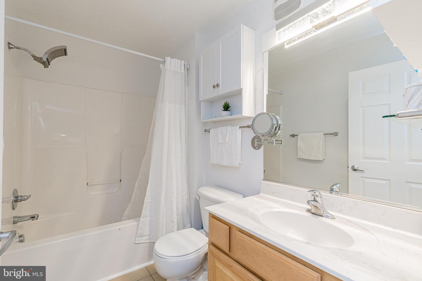 501 GARRISON WOODS DR #303, STAFFORD, Virginia 22556, 2 Bedrooms Bedrooms, ,2 BathroomsBathrooms,Residential,For sale,501 GARRISON WOODS DR #303,VAST2044234 MLS # VAST2044234 501 GARRISON WOODS DR #303, STAFFORD, Virginia 22556, 2 Bedrooms Bedrooms, ,2 BathroomsBathrooms,Residential,For sale,501 GARRISON WOODS DR #303,VAST2044234 MLS # VAST2044234