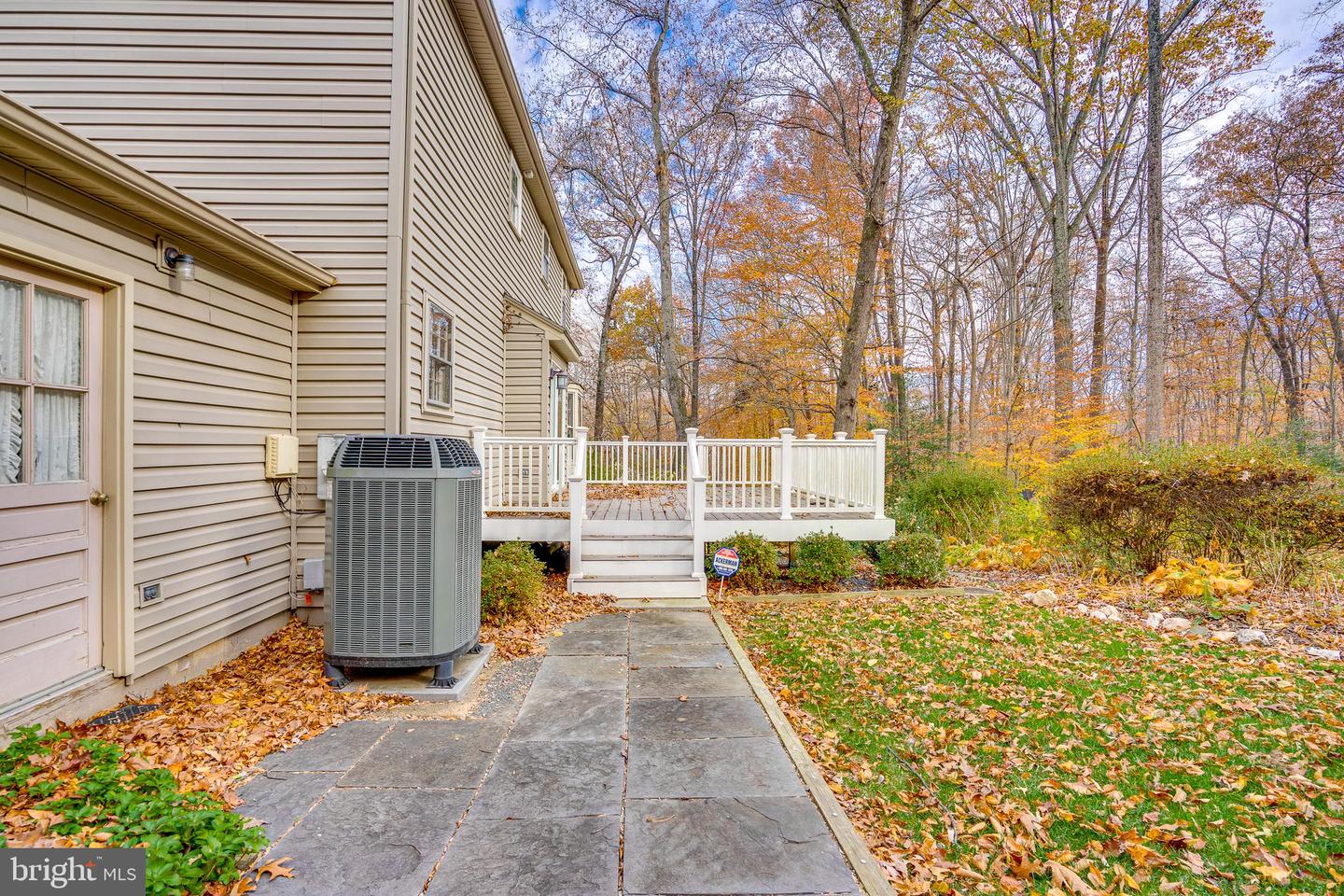 10993 HIGHRIDGE ST, FAIRFAX STATION, Virginia 22039, 4 Bedrooms Bedrooms, ,2 BathroomsBathrooms,Residential,For sale,10993 HIGHRIDGE ST,VAFX2279212 MLS # VAFX2279212 10993 HIGHRIDGE ST, FAIRFAX STATION, Virginia 22039, 4 Bedrooms Bedrooms, ,2 BathroomsBathrooms,Residential,For sale,10993 HIGHRIDGE ST,VAFX2279212 MLS # VAFX2279212