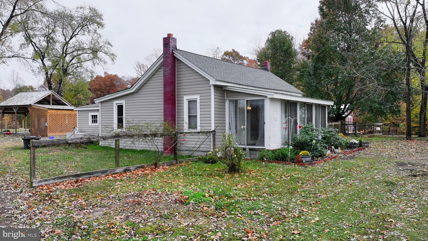 464 BELSCHES RD, BUMPASS, Virginia 23024, 3 Bedrooms Bedrooms, ,1 BathroomBathrooms,Residential,For sale,464 BELSCHES RD,VALA2008908 MLS # VALA2008908 464 BELSCHES RD, BUMPASS, Virginia 23024, 3 Bedrooms Bedrooms, ,1 BathroomBathrooms,Residential,For sale,464 BELSCHES RD,VALA2008908 MLS # VALA2008908