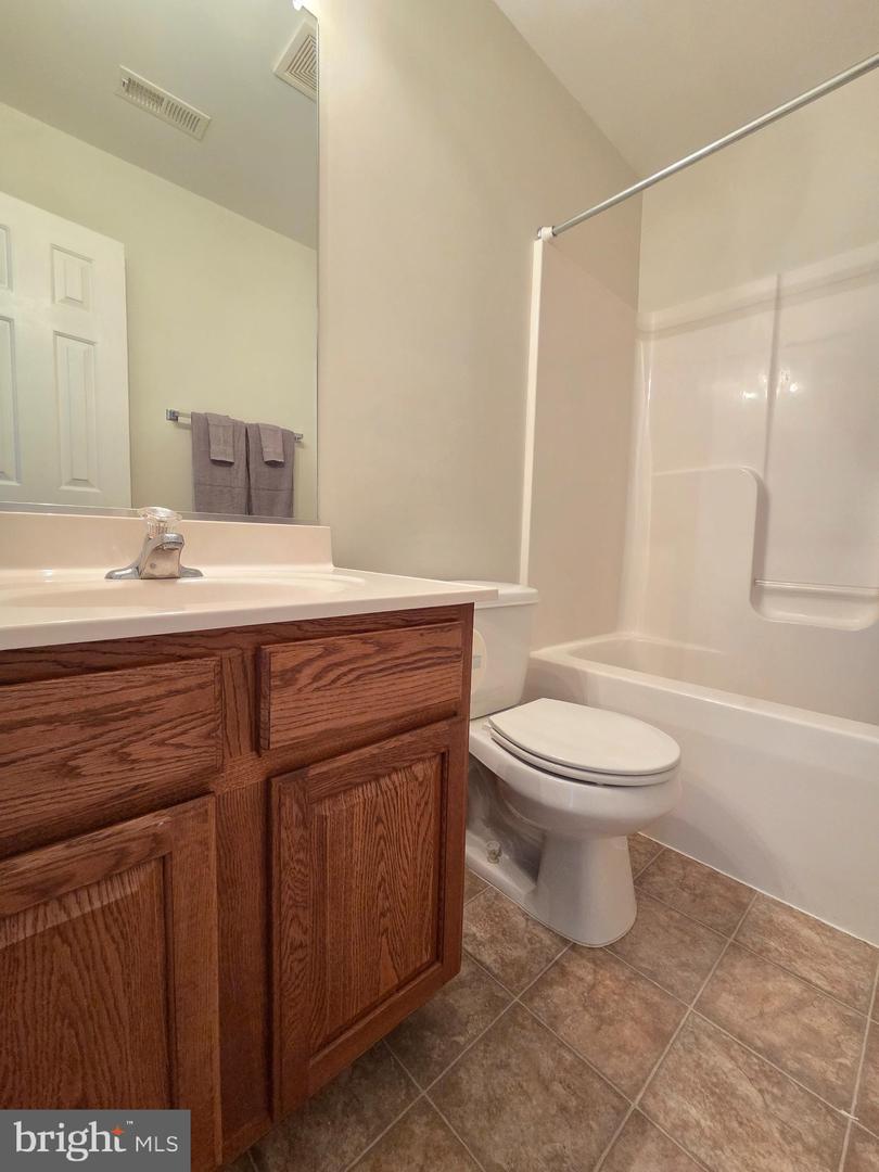 32 GENERAL LEE CT, MONTROSS, Virginia 22520, 3 Bedrooms Bedrooms, ,2 BathroomsBathrooms,Residential,For sale,32 GENERAL LEE CT,VAWE2010110 MLS # VAWE2010110 32 GENERAL LEE CT, MONTROSS, Virginia 22520, 3 Bedrooms Bedrooms, ,2 BathroomsBathrooms,Residential,For sale,32 GENERAL LEE CT,VAWE2010110 MLS # VAWE2010110