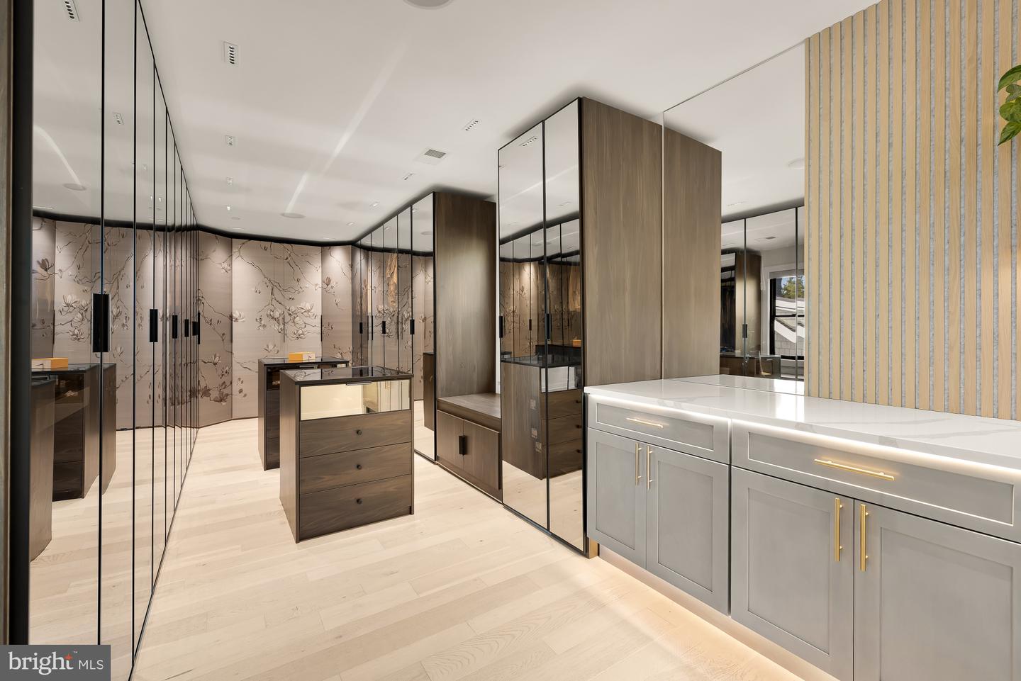 4913 SHERIER PL NW, WASHINGTON, District Of Columbia 20016, 6 Bedrooms Bedrooms, ,6 BathroomsBathrooms,Residential,For sale,4913 SHERIER PL NW,DCDC2231852 MLS # DCDC2231852