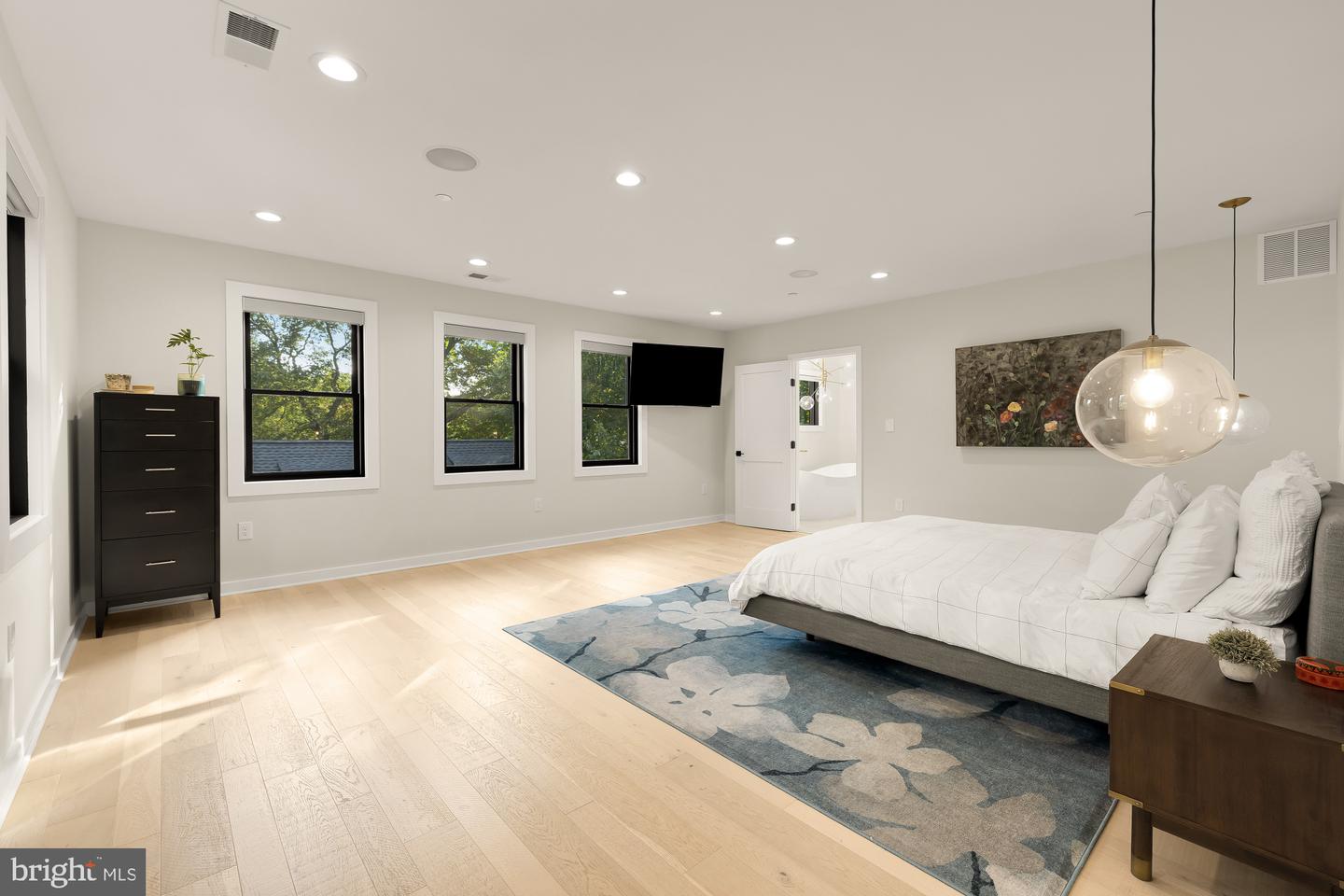 4913 SHERIER PL NW, WASHINGTON, District Of Columbia 20016, 6 Bedrooms Bedrooms, ,6 BathroomsBathrooms,Residential,For sale,4913 SHERIER PL NW,DCDC2231852 MLS # DCDC2231852