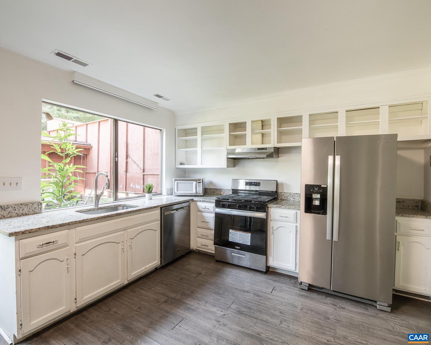 28 WOODLAKE DR, CHARLOTTESVILLE, Virginia 22901, 3 Bedrooms Bedrooms, ,1 BathroomBathrooms,Residential,For sale,28 WOODLAKE DR,671113 MLS # 671113 28 WOODLAKE DR, CHARLOTTESVILLE, Virginia 22901, 3 Bedrooms Bedrooms, ,1 BathroomBathrooms,Residential,For sale,28 WOODLAKE DR,671113 MLS # 671113