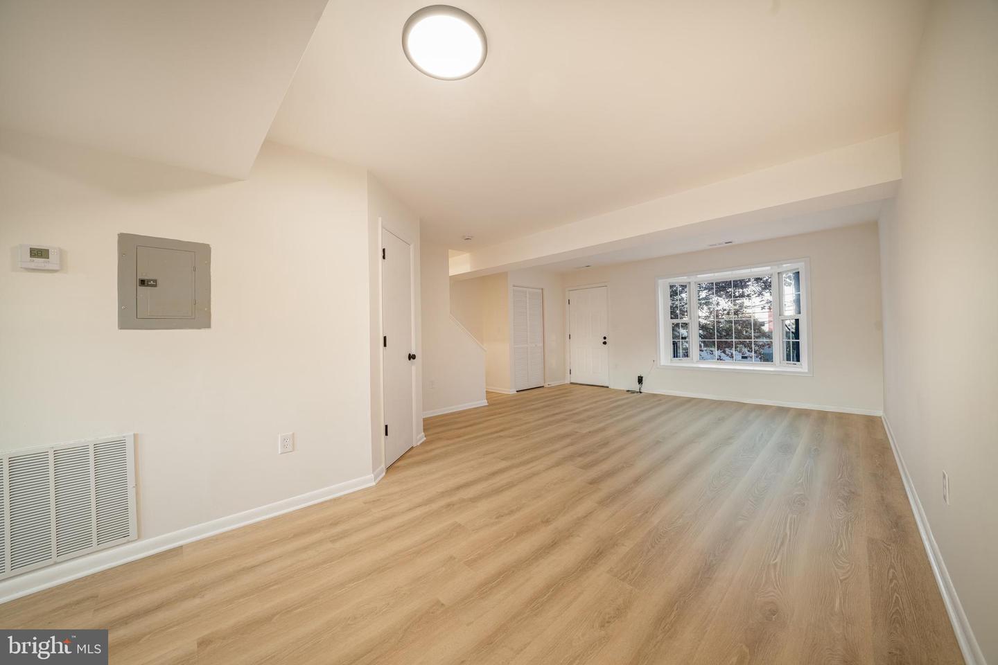 4631 MINNESOTA AVE NE, WASHINGTON, District Of Columbia 20019, 3 Bedrooms Bedrooms, 5 Rooms Rooms,1 BathroomBathrooms,Residential,For sale,4631 MINNESOTA AVE NE,DCDC2231878 MLS # DCDC2231878 4631 MINNESOTA AVE NE, WASHINGTON, District Of Columbia 20019, 3 Bedrooms Bedrooms, 5 Rooms Rooms,1 BathroomBathrooms,Residential,For sale,4631 MINNESOTA AVE NE,DCDC2231878 MLS # DCDC2231878