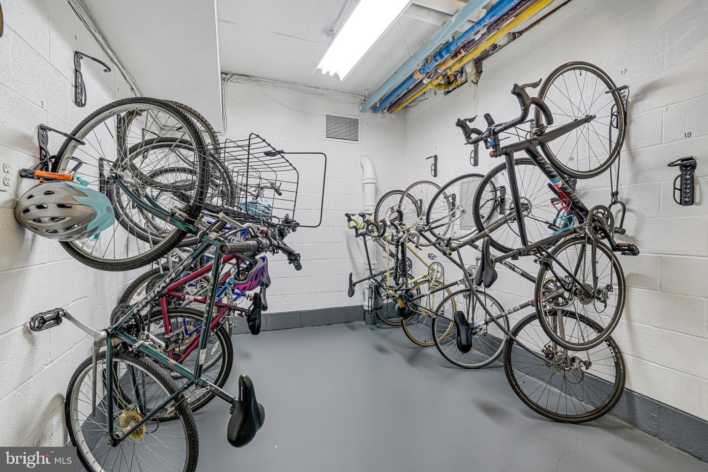 1545 18TH ST NW #411, WASHINGTON, District Of Columbia 20036, 1 Bedroom Bedrooms, ,1 BathroomBathrooms,Residential,For sale,1545 18TH ST NW #411,DCDC2231880 MLS # DCDC2231880 1545 18TH ST NW #411, WASHINGTON, District Of Columbia 20036, 1 Bedroom Bedrooms, ,1 BathroomBathrooms,Residential,For sale,1545 18TH ST NW #411,DCDC2231880 MLS # DCDC2231880