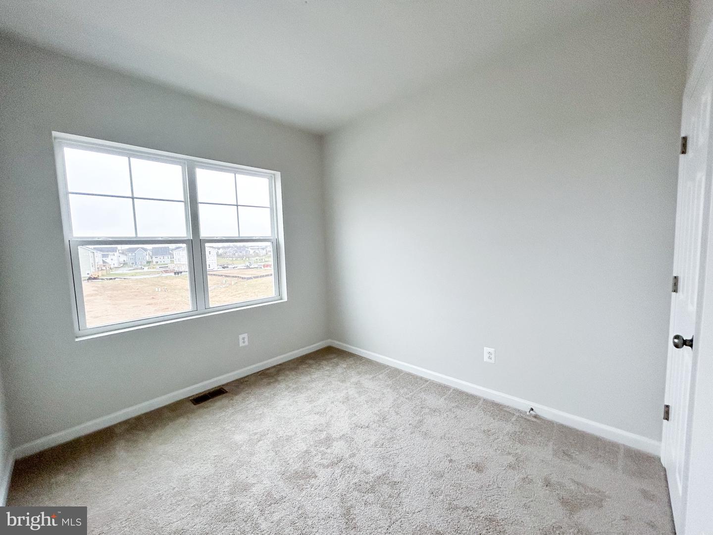 114 FLAXEN MANE CT, STEPHENSON, Virginia 22656, 3 Bedrooms Bedrooms, ,2 BathroomsBathrooms,Residential,For sale,114 FLAXEN MANE CT,VAFV2038068 MLS # VAFV2038068