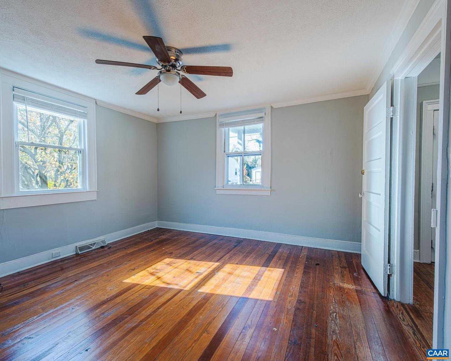 430 11TH ST, CHARLOTTESVILLE, Virginia 22903, 2 Bedrooms Bedrooms, ,1 BathroomBathrooms,Residential,For sale,430 11TH ST,671126 MLS # 671126 430 11TH ST, CHARLOTTESVILLE, Virginia 22903, 2 Bedrooms Bedrooms, ,1 BathroomBathrooms,Residential,For sale,430 11TH ST,671126 MLS # 671126