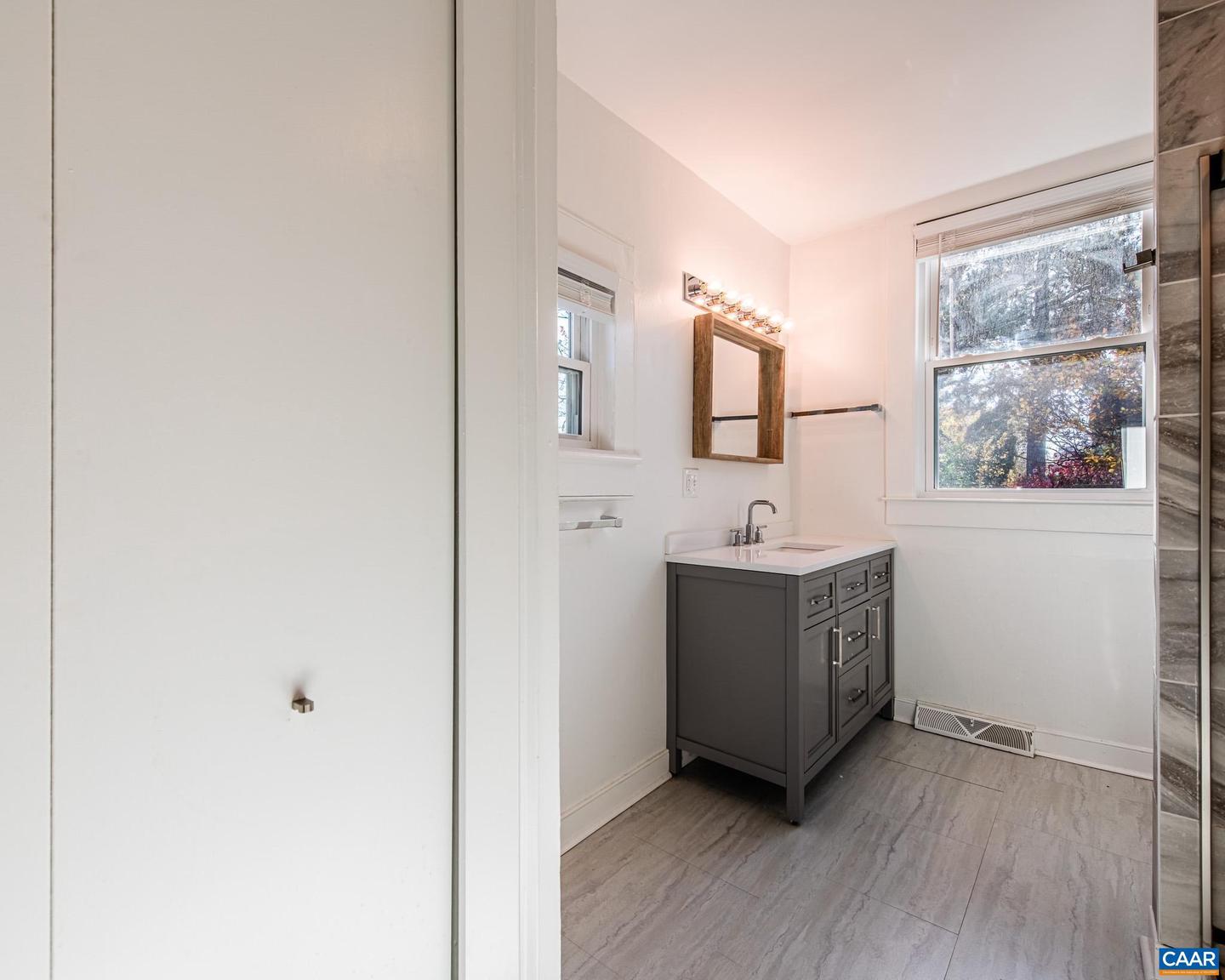 430 11TH ST, CHARLOTTESVILLE, Virginia 22903, 2 Bedrooms Bedrooms, ,1 BathroomBathrooms,Residential,For sale,430 11TH ST,671126 MLS # 671126 430 11TH ST, CHARLOTTESVILLE, Virginia 22903, 2 Bedrooms Bedrooms, ,1 BathroomBathrooms,Residential,For sale,430 11TH ST,671126 MLS # 671126