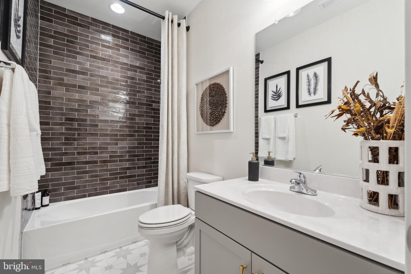 113 SUNFLOWER WAY, WINCHESTER, Virginia 22603, 3 Bedrooms Bedrooms, ,3 BathroomsBathrooms,Residential,For sale,113 SUNFLOWER WAY,VAFV2038070 MLS # VAFV2038070 113 SUNFLOWER WAY, WINCHESTER, Virginia 22603, 3 Bedrooms Bedrooms, ,3 BathroomsBathrooms,Residential,For sale,113 SUNFLOWER WAY,VAFV2038070 MLS # VAFV2038070