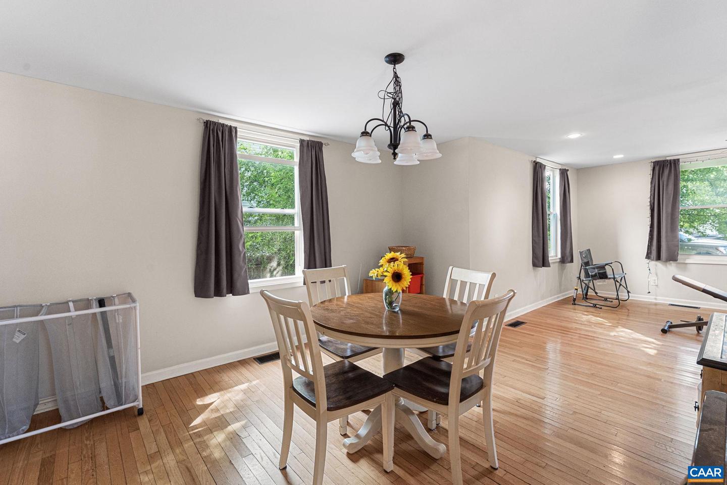 564 N BATH AVE, WAYNESBORO, Virginia 22980, 3 Bedrooms Bedrooms, ,1 BathroomBathrooms,Residential,For sale,564 N BATH AVE,671086 MLS # 671086