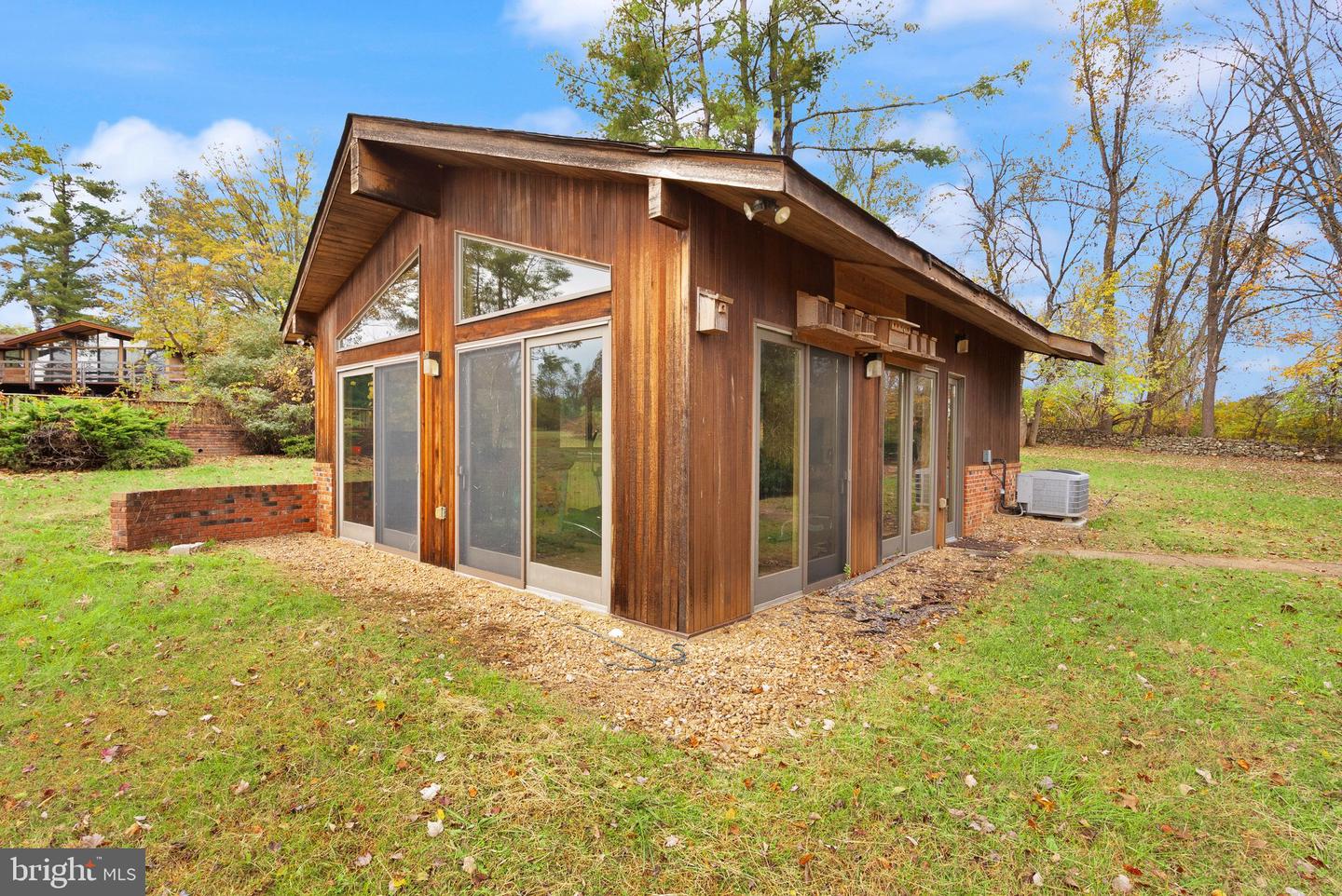 7099 GLEN CURTISS LN, WARRENTON, Virginia 20187, 4 Bedrooms Bedrooms, ,3 BathroomsBathrooms,Residential,For sale,7099 GLEN CURTISS LN,VAFQ2019676 MLS # VAFQ2019676 7099 GLEN CURTISS LN, WARRENTON, Virginia 20187, 4 Bedrooms Bedrooms, ,3 BathroomsBathrooms,Residential,For sale,7099 GLEN CURTISS LN,VAFQ2019676 MLS # VAFQ2019676