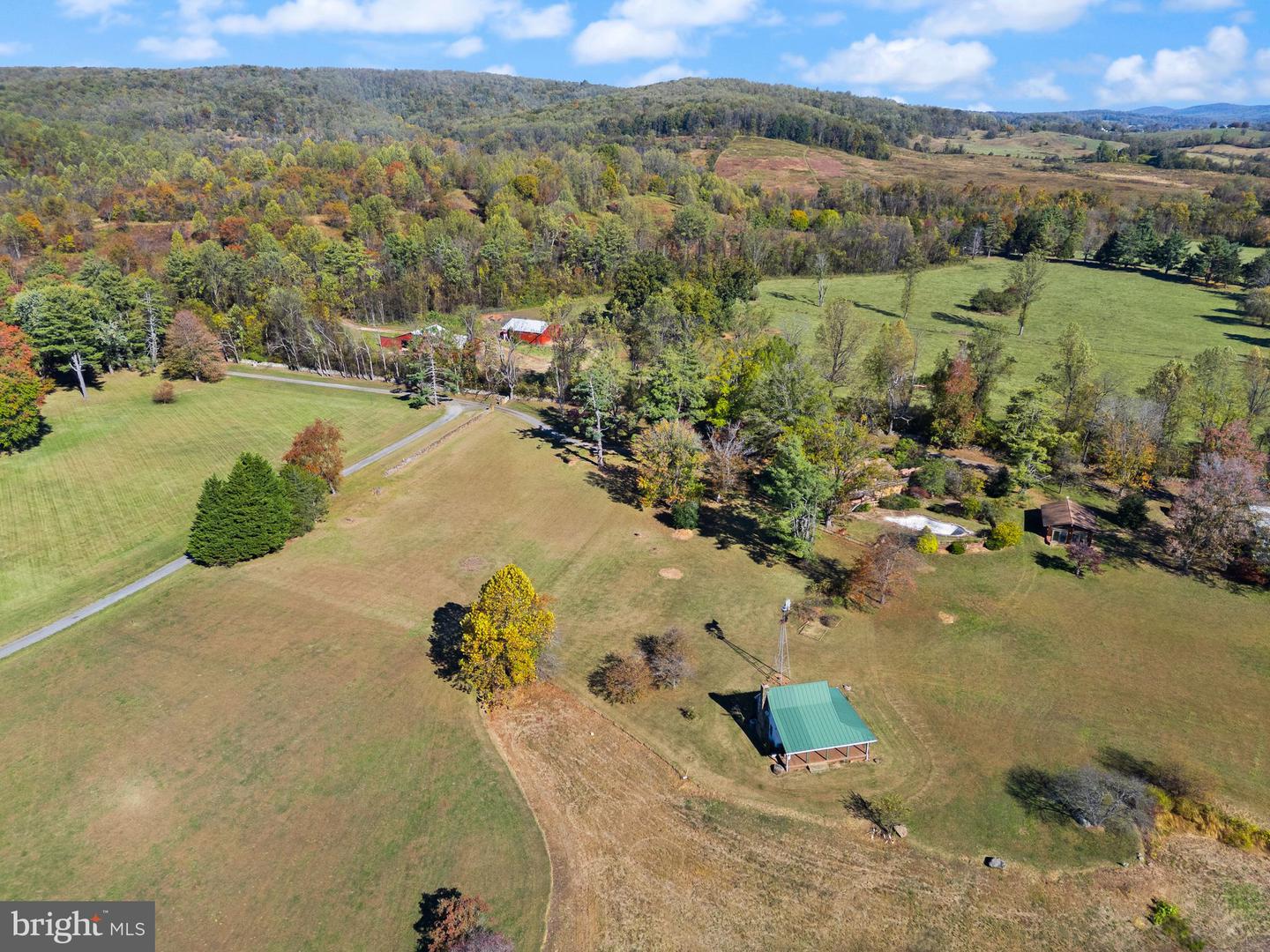 7099 GLEN CURTISS LN, WARRENTON, Virginia 20187, 4 Bedrooms Bedrooms, ,3 BathroomsBathrooms,Residential,For sale,7099 GLEN CURTISS LN,VAFQ2019676 MLS # VAFQ2019676 7099 GLEN CURTISS LN, WARRENTON, Virginia 20187, 4 Bedrooms Bedrooms, ,3 BathroomsBathrooms,Residential,For sale,7099 GLEN CURTISS LN,VAFQ2019676 MLS # VAFQ2019676