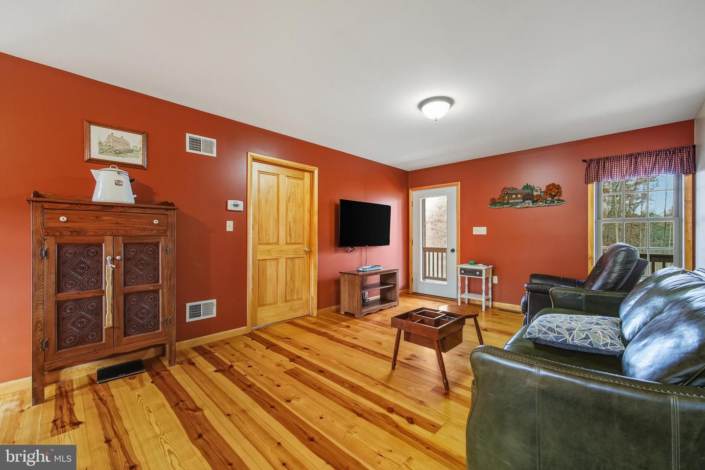 325 OLD WAGON RD, LURAY, Virginia 22835, 3 Bedrooms Bedrooms, ,2 BathroomsBathrooms,Residential,For sale,325 OLD WAGON RD,VAPA2005606 MLS # VAPA2005606