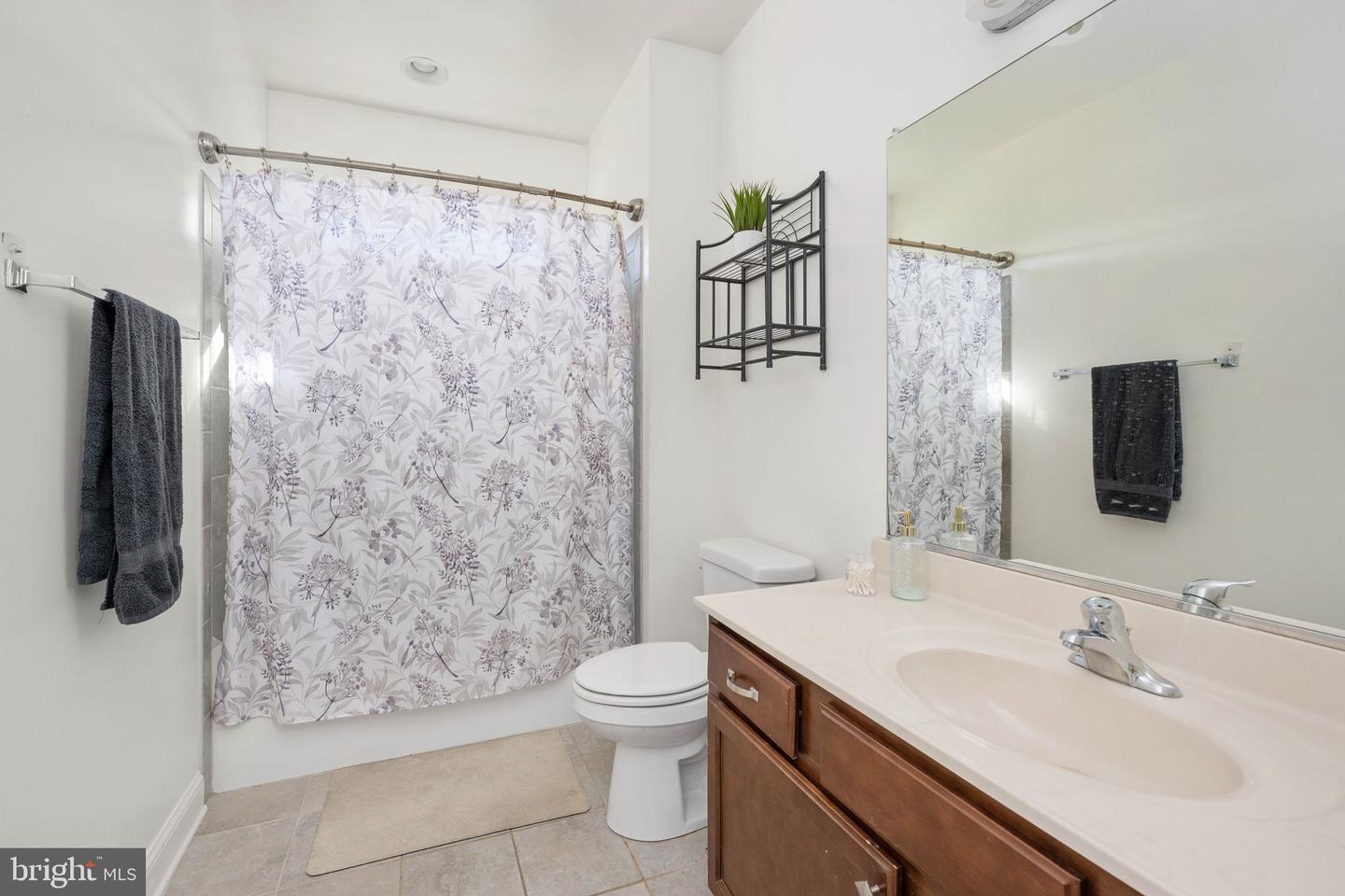 9590 BLACKBIRD LOOP, CULPEPER, Virginia 22701, 6 Bedrooms Bedrooms, ,3 BathroomsBathrooms,Residential,For sale,9590 BLACKBIRD LOOP,VACU2012082 MLS # VACU2012082 9590 BLACKBIRD LOOP, CULPEPER, Virginia 22701, 6 Bedrooms Bedrooms, ,3 BathroomsBathrooms,Residential,For sale,9590 BLACKBIRD LOOP,VACU2012082 MLS # VACU2012082