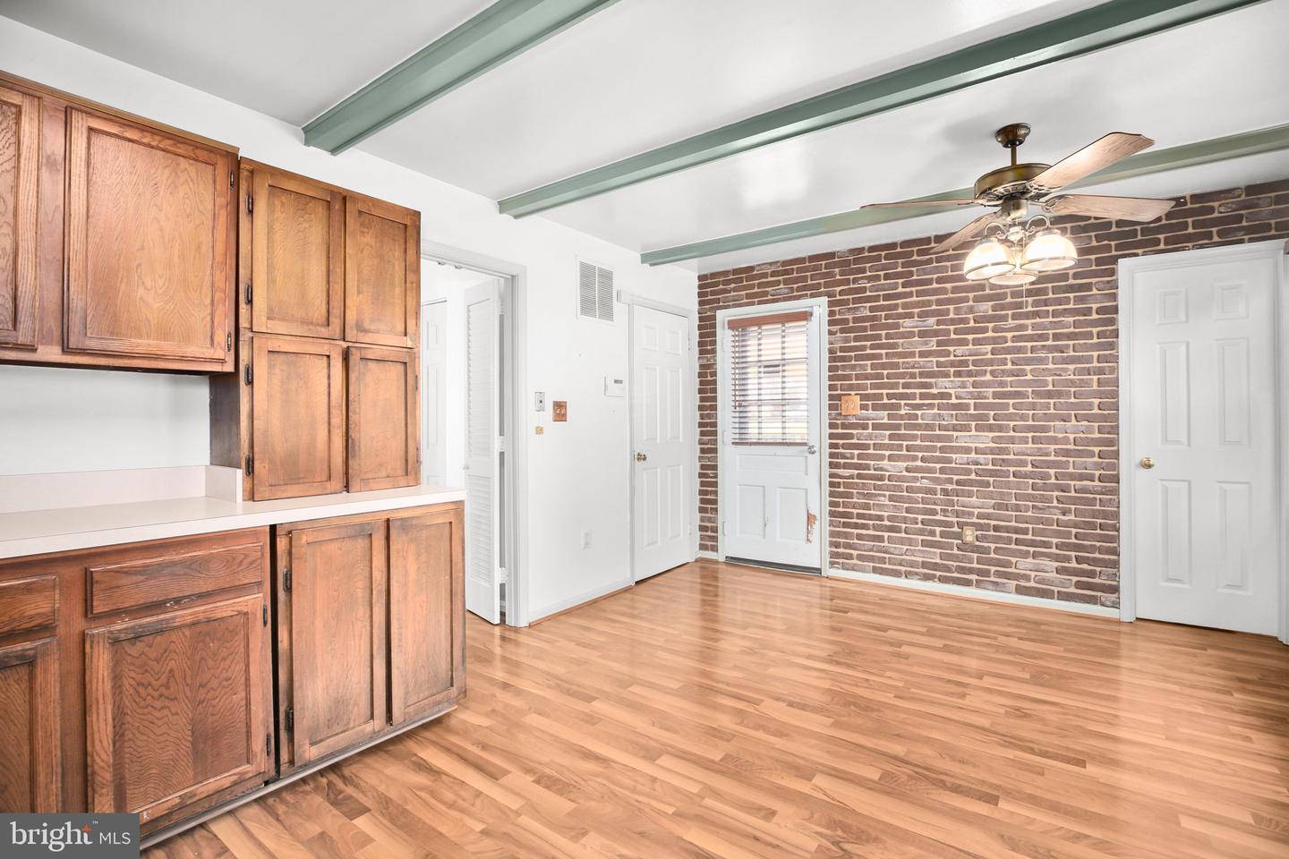 7922 LAKE PLEASANT DR, SPRINGFIELD, Virginia 22153, 4 Bedrooms Bedrooms, ,2 BathroomsBathrooms,Residential,For sale,7922 LAKE PLEASANT DR,VAFX2279230 MLS # VAFX2279230 7922 LAKE PLEASANT DR, SPRINGFIELD, Virginia 22153, 4 Bedrooms Bedrooms, ,2 BathroomsBathrooms,Residential,For sale,7922 LAKE PLEASANT DR,VAFX2279230 MLS # VAFX2279230