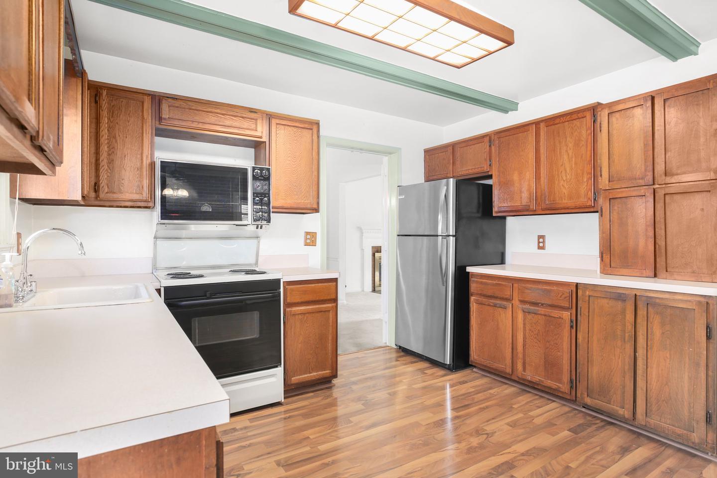 7922 LAKE PLEASANT DR, SPRINGFIELD, Virginia 22153, 4 Bedrooms Bedrooms, ,2 BathroomsBathrooms,Residential,For sale,7922 LAKE PLEASANT DR,VAFX2279230 MLS # VAFX2279230 7922 LAKE PLEASANT DR, SPRINGFIELD, Virginia 22153, 4 Bedrooms Bedrooms, ,2 BathroomsBathrooms,Residential,For sale,7922 LAKE PLEASANT DR,VAFX2279230 MLS # VAFX2279230