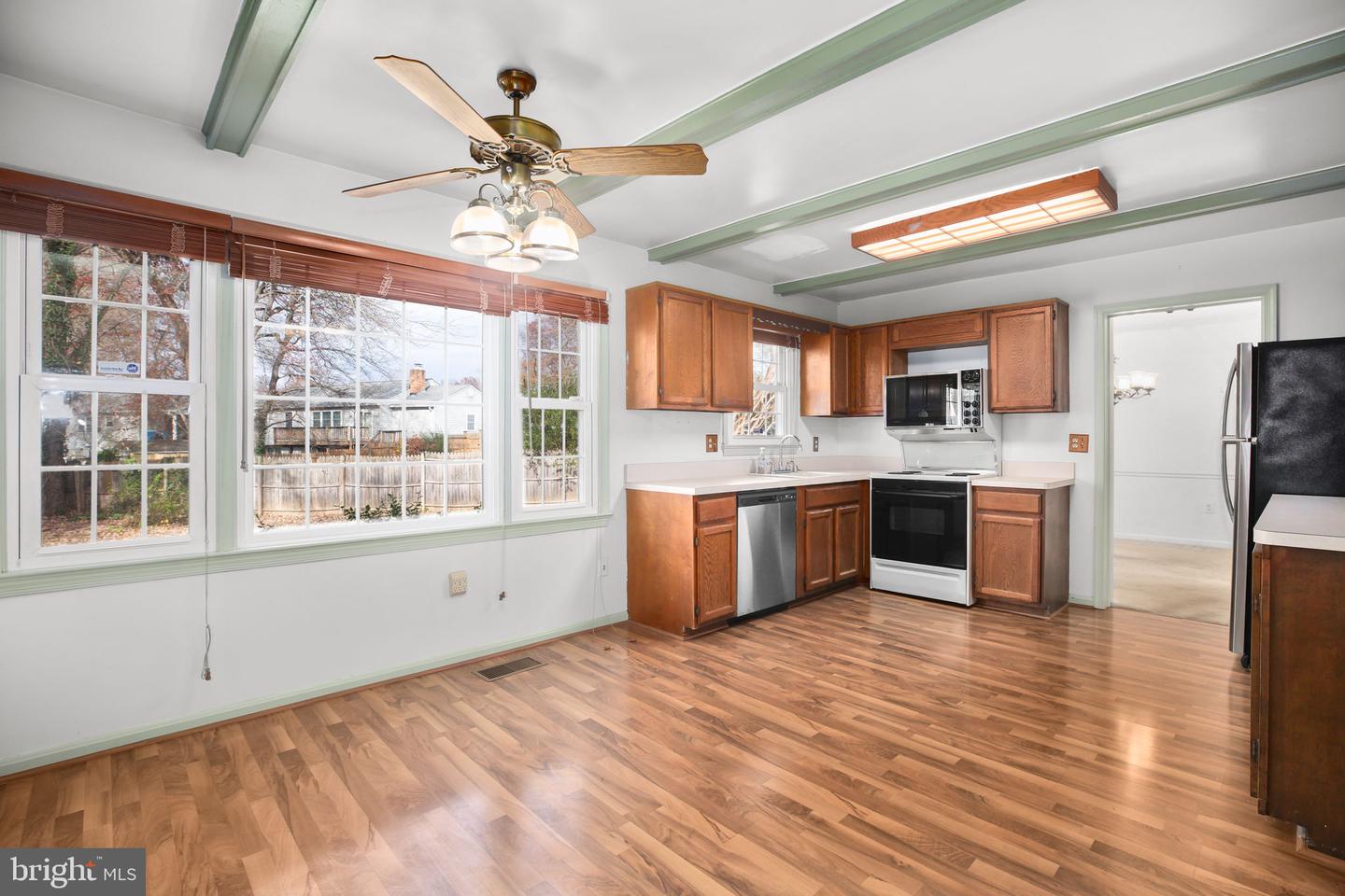 7922 LAKE PLEASANT DR, SPRINGFIELD, Virginia 22153, 4 Bedrooms Bedrooms, ,2 BathroomsBathrooms,Residential,For sale,7922 LAKE PLEASANT DR,VAFX2279230 MLS # VAFX2279230 7922 LAKE PLEASANT DR, SPRINGFIELD, Virginia 22153, 4 Bedrooms Bedrooms, ,2 BathroomsBathrooms,Residential,For sale,7922 LAKE PLEASANT DR,VAFX2279230 MLS # VAFX2279230