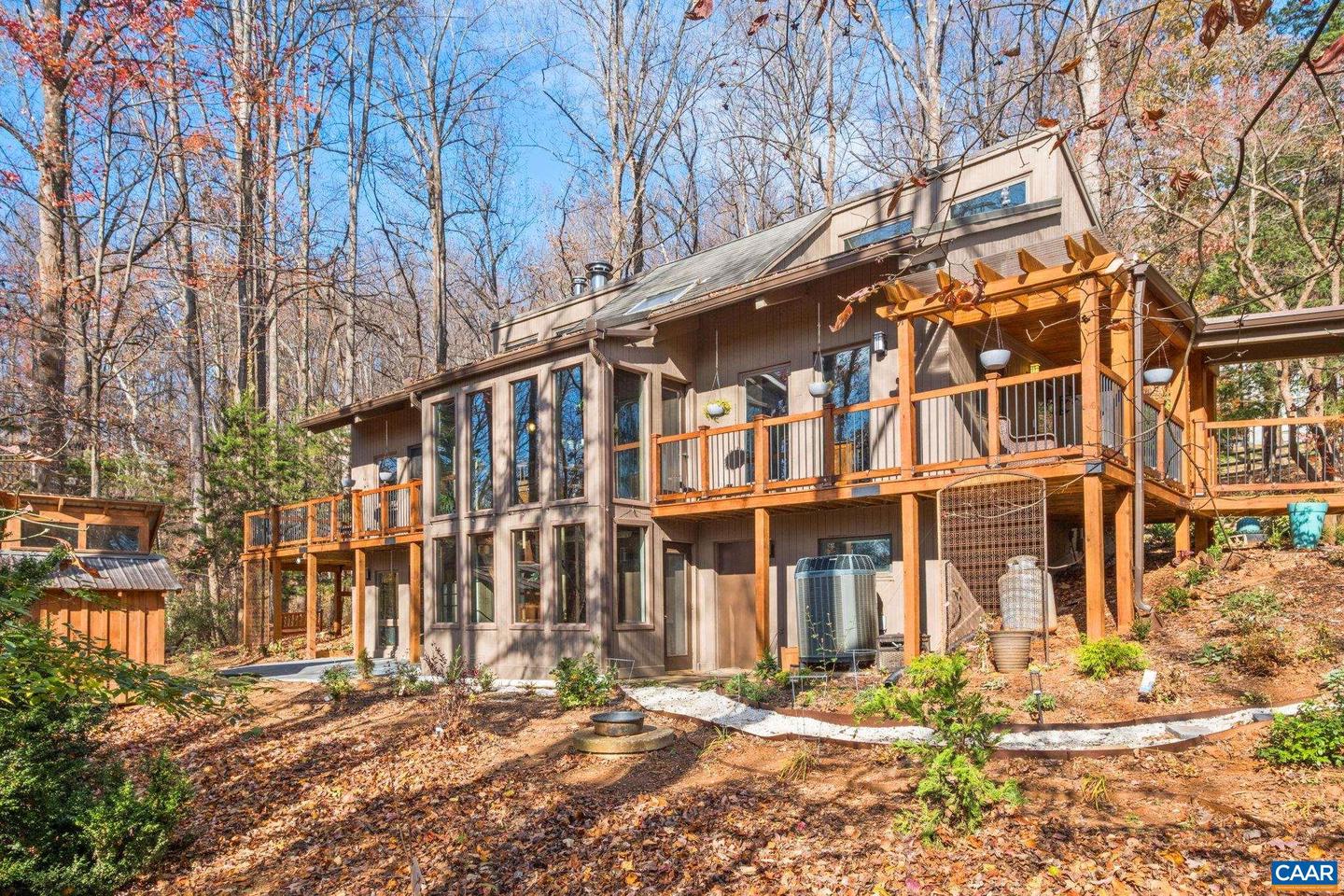 247 BLUE ROCK RDG, CHARLOTTESVILLE, Virginia 22903, 4 Bedrooms Bedrooms, ,3 BathroomsBathrooms,Residential,For sale,247 BLUE ROCK RDG,671144 MLS # 671144