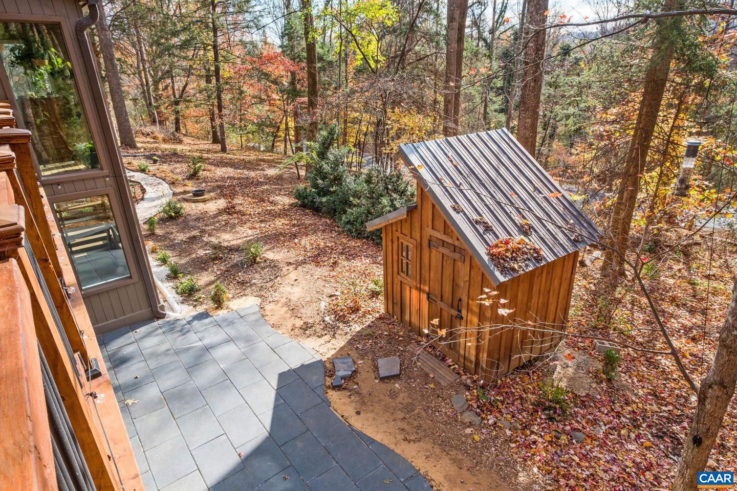 247 BLUE ROCK RDG, CHARLOTTESVILLE, Virginia 22903, 4 Bedrooms Bedrooms, ,3 BathroomsBathrooms,Residential,For sale,247 BLUE ROCK RDG,671144 MLS # 671144