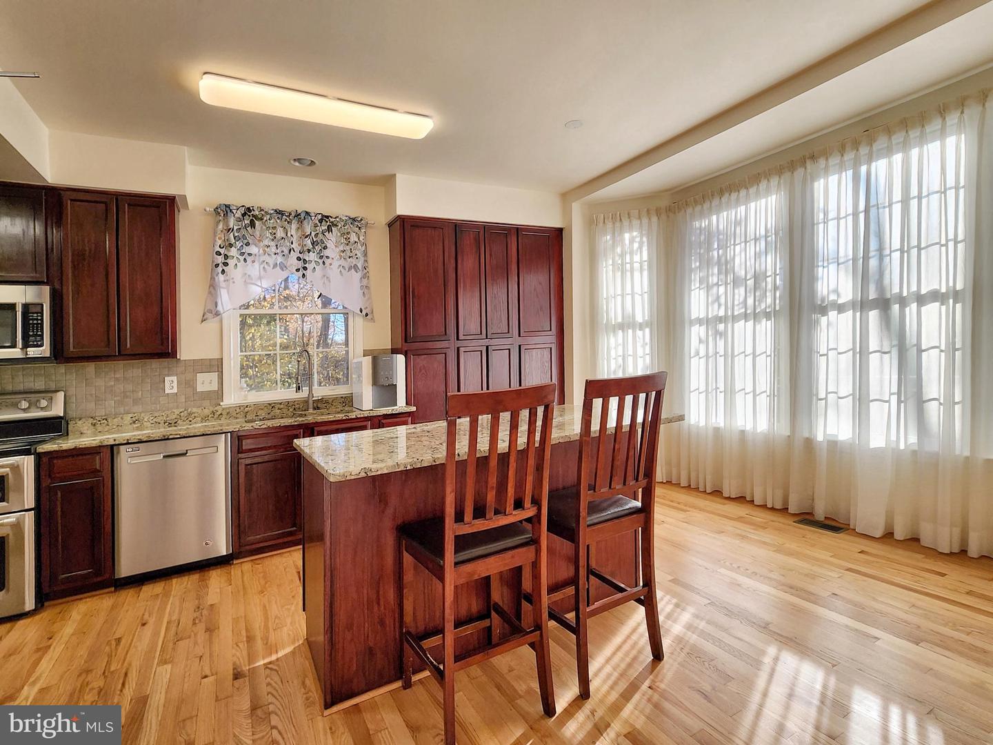 8026 READINGTON CT, SPRINGFIELD, Virginia 22152, 3 Bedrooms Bedrooms, ,3 BathroomsBathrooms,Residential,For sale,8026 READINGTON CT,VAFX2279252 MLS # VAFX2279252 8026 READINGTON CT, SPRINGFIELD, Virginia 22152, 3 Bedrooms Bedrooms, ,3 BathroomsBathrooms,Residential,For sale,8026 READINGTON CT,VAFX2279252 MLS # VAFX2279252