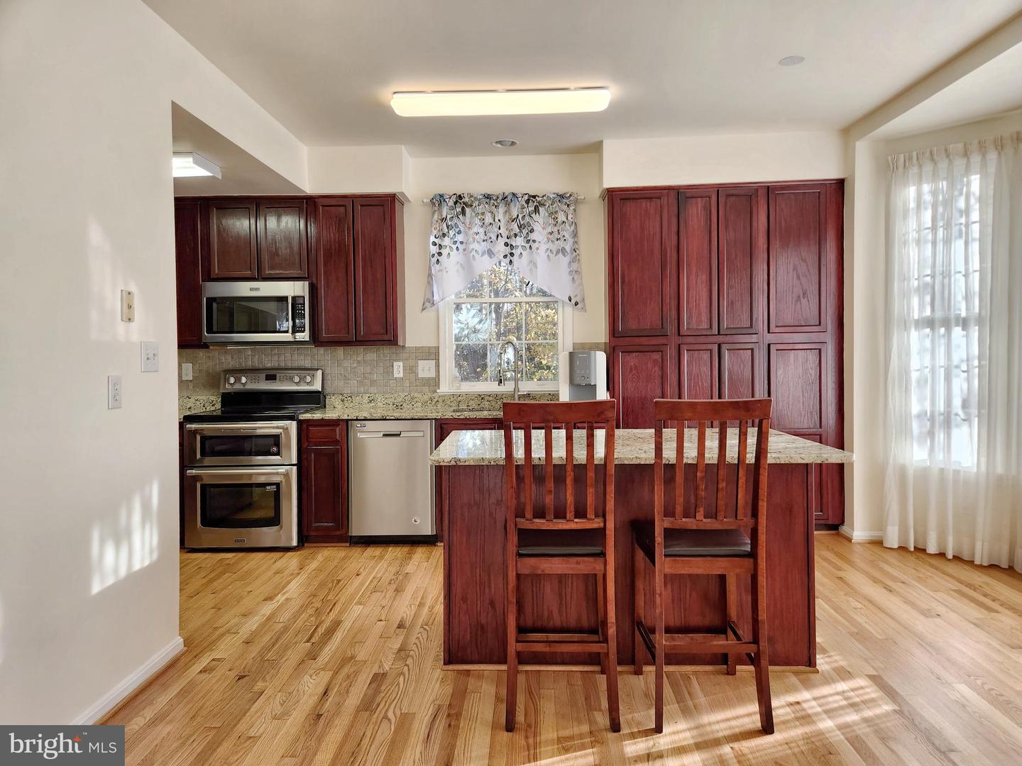 8026 READINGTON CT, SPRINGFIELD, Virginia 22152, 3 Bedrooms Bedrooms, ,3 BathroomsBathrooms,Residential,For sale,8026 READINGTON CT,VAFX2279252 MLS # VAFX2279252 8026 READINGTON CT, SPRINGFIELD, Virginia 22152, 3 Bedrooms Bedrooms, ,3 BathroomsBathrooms,Residential,For sale,8026 READINGTON CT,VAFX2279252 MLS # VAFX2279252