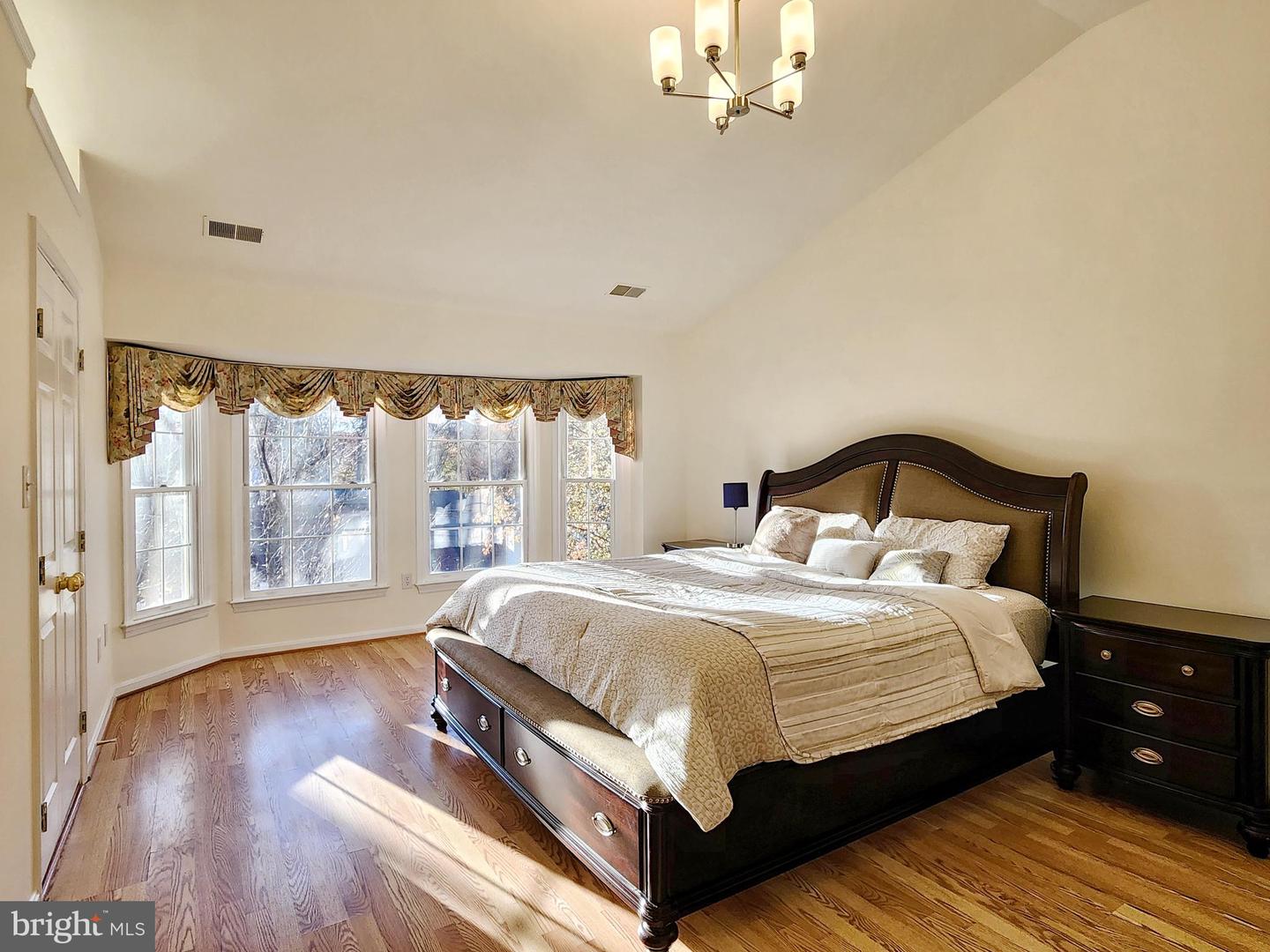 8026 READINGTON CT, SPRINGFIELD, Virginia 22152, 3 Bedrooms Bedrooms, ,3 BathroomsBathrooms,Residential,For sale,8026 READINGTON CT,VAFX2279252 MLS # VAFX2279252 8026 READINGTON CT, SPRINGFIELD, Virginia 22152, 3 Bedrooms Bedrooms, ,3 BathroomsBathrooms,Residential,For sale,8026 READINGTON CT,VAFX2279252 MLS # VAFX2279252