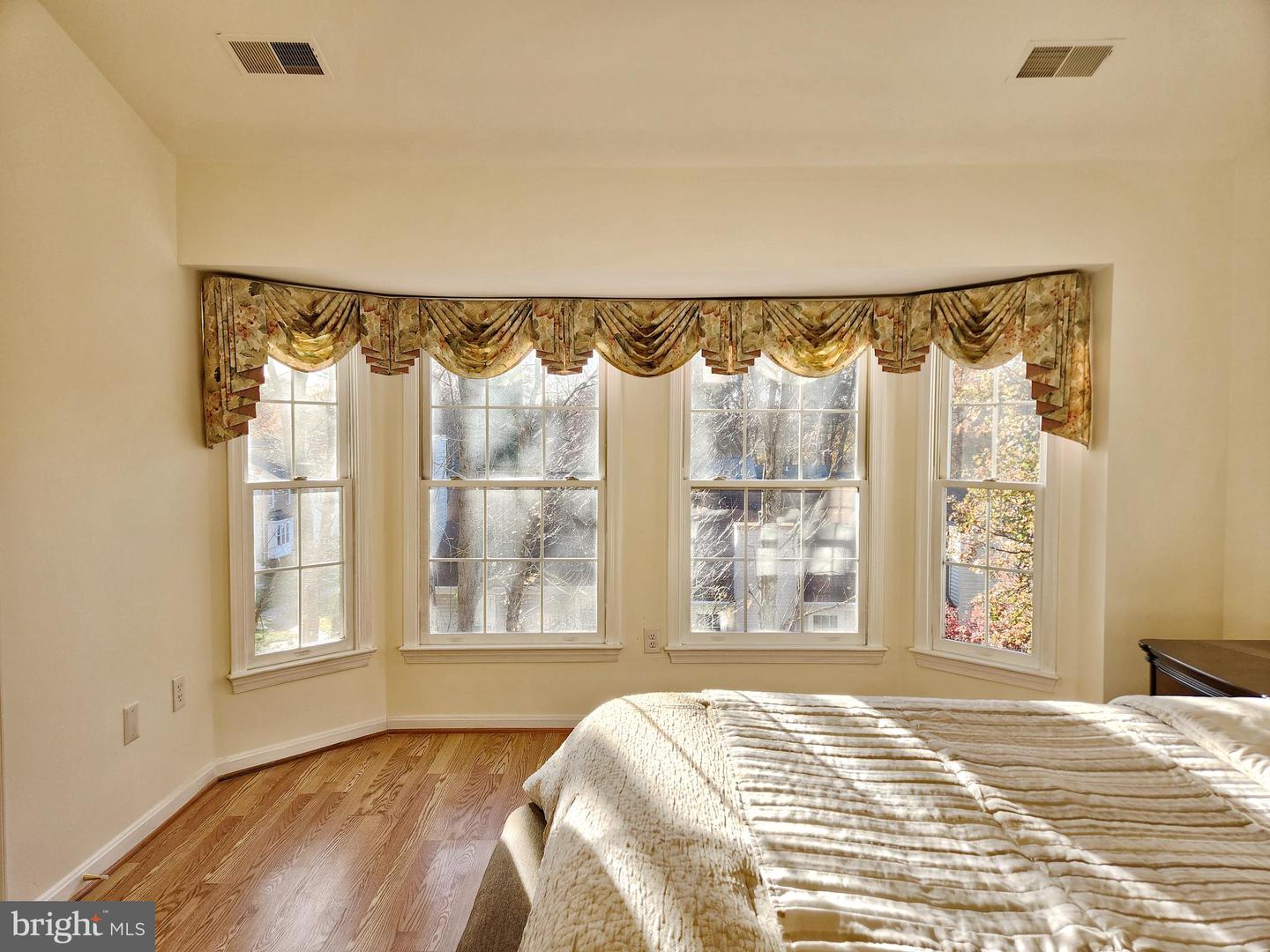 8026 READINGTON CT, SPRINGFIELD, Virginia 22152, 3 Bedrooms Bedrooms, ,3 BathroomsBathrooms,Residential,For sale,8026 READINGTON CT,VAFX2279252 MLS # VAFX2279252 8026 READINGTON CT, SPRINGFIELD, Virginia 22152, 3 Bedrooms Bedrooms, ,3 BathroomsBathrooms,Residential,For sale,8026 READINGTON CT,VAFX2279252 MLS # VAFX2279252