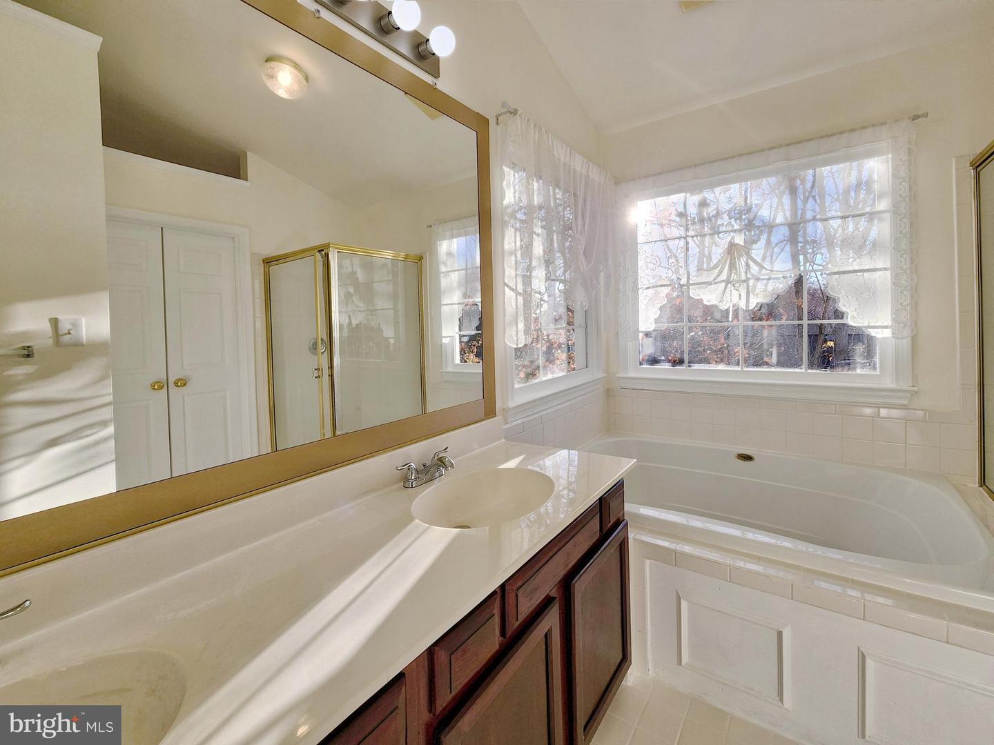 8026 READINGTON CT, SPRINGFIELD, Virginia 22152, 3 Bedrooms Bedrooms, ,3 BathroomsBathrooms,Residential,For sale,8026 READINGTON CT,VAFX2279252 MLS # VAFX2279252 8026 READINGTON CT, SPRINGFIELD, Virginia 22152, 3 Bedrooms Bedrooms, ,3 BathroomsBathrooms,Residential,For sale,8026 READINGTON CT,VAFX2279252 MLS # VAFX2279252