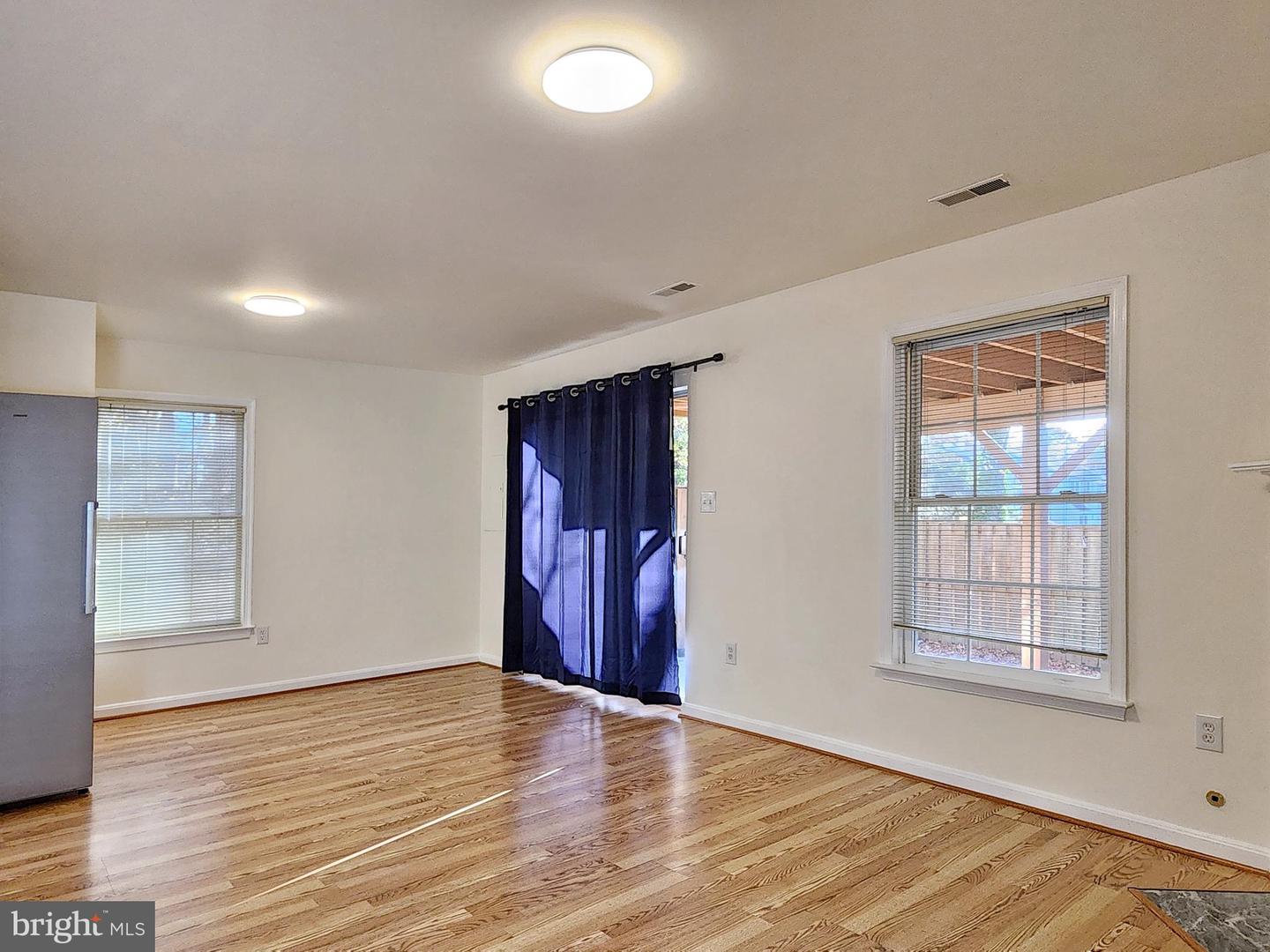 8026 READINGTON CT, SPRINGFIELD, Virginia 22152, 3 Bedrooms Bedrooms, ,3 BathroomsBathrooms,Residential,For sale,8026 READINGTON CT,VAFX2279252 MLS # VAFX2279252 8026 READINGTON CT, SPRINGFIELD, Virginia 22152, 3 Bedrooms Bedrooms, ,3 BathroomsBathrooms,Residential,For sale,8026 READINGTON CT,VAFX2279252 MLS # VAFX2279252