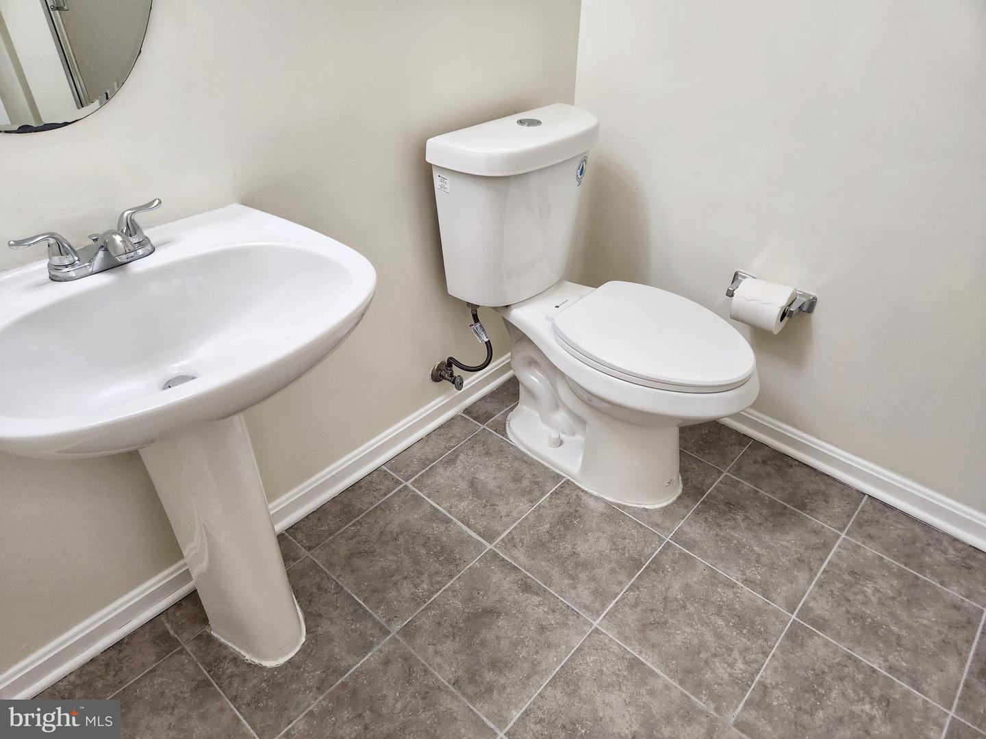 8026 READINGTON CT, SPRINGFIELD, Virginia 22152, 3 Bedrooms Bedrooms, ,3 BathroomsBathrooms,Residential,For sale,8026 READINGTON CT,VAFX2279252 MLS # VAFX2279252 8026 READINGTON CT, SPRINGFIELD, Virginia 22152, 3 Bedrooms Bedrooms, ,3 BathroomsBathrooms,Residential,For sale,8026 READINGTON CT,VAFX2279252 MLS # VAFX2279252