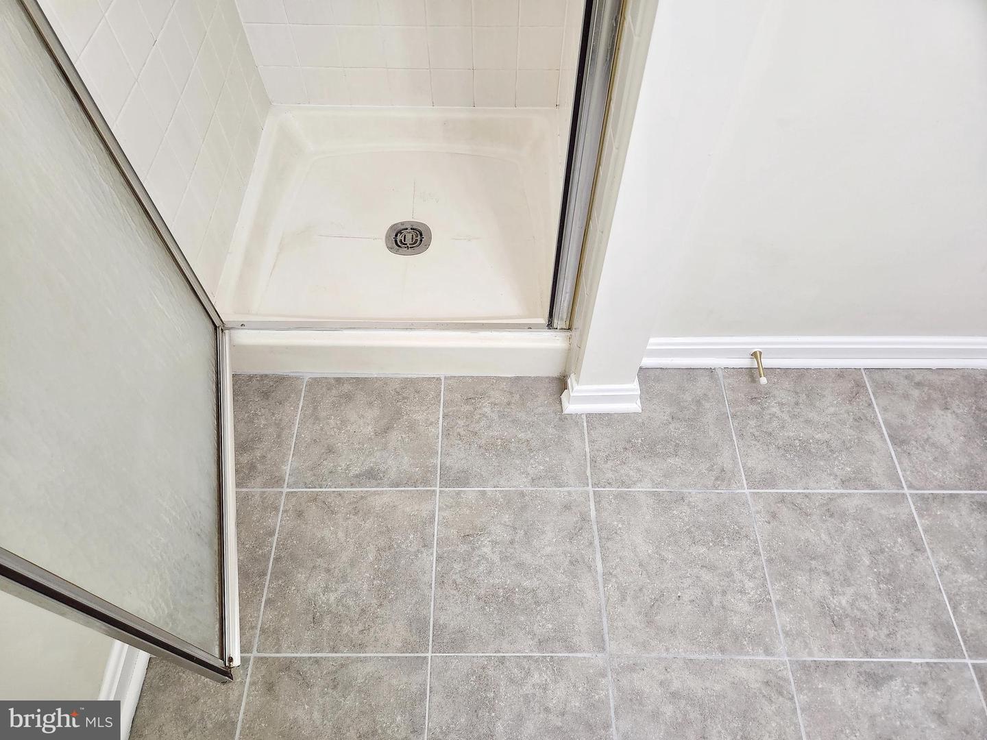 8026 READINGTON CT, SPRINGFIELD, Virginia 22152, 3 Bedrooms Bedrooms, ,3 BathroomsBathrooms,Residential,For sale,8026 READINGTON CT,VAFX2279252 MLS # VAFX2279252 8026 READINGTON CT, SPRINGFIELD, Virginia 22152, 3 Bedrooms Bedrooms, ,3 BathroomsBathrooms,Residential,For sale,8026 READINGTON CT,VAFX2279252 MLS # VAFX2279252