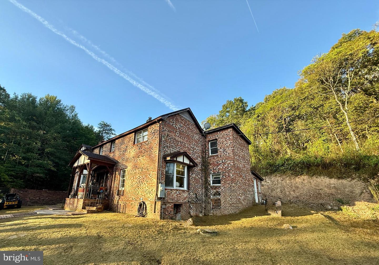 3339 N FREDERICK PIKE, WINCHESTER, Virginia 22603, 5 Bedrooms Bedrooms, ,2 BathroomsBathrooms,Residential,For sale,3339 N FREDERICK PIKE,VAFV2038076 MLS # VAFV2038076 3339 N FREDERICK PIKE, WINCHESTER, Virginia 22603, 5 Bedrooms Bedrooms, ,2 BathroomsBathrooms,Residential,For sale,3339 N FREDERICK PIKE,VAFV2038076 MLS # VAFV2038076