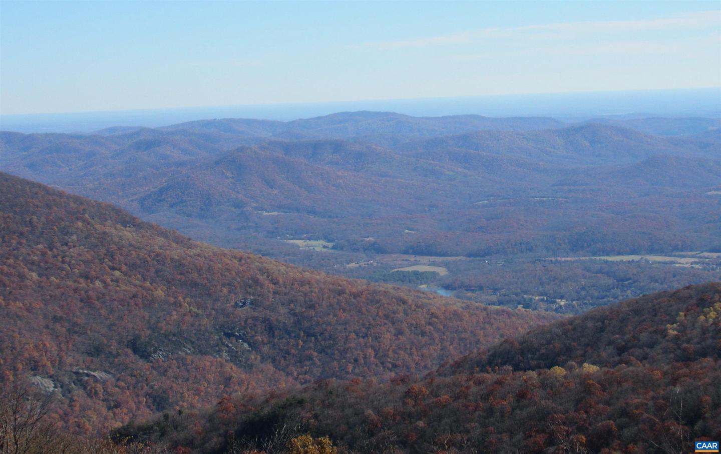 1635 OVERLOOK CONDOS #1635, WINTERGREEN, Virginia 22967, 2 Bedrooms Bedrooms, ,2 BathroomsBathrooms,Residential,For sale,1635 OVERLOOK CONDOS #1635,671148 MLS # 671148 1635 OVERLOOK CONDOS #1635, WINTERGREEN, Virginia 22967, 2 Bedrooms Bedrooms, ,2 BathroomsBathrooms,Residential,For sale,1635 OVERLOOK CONDOS #1635,671148 MLS # 671148