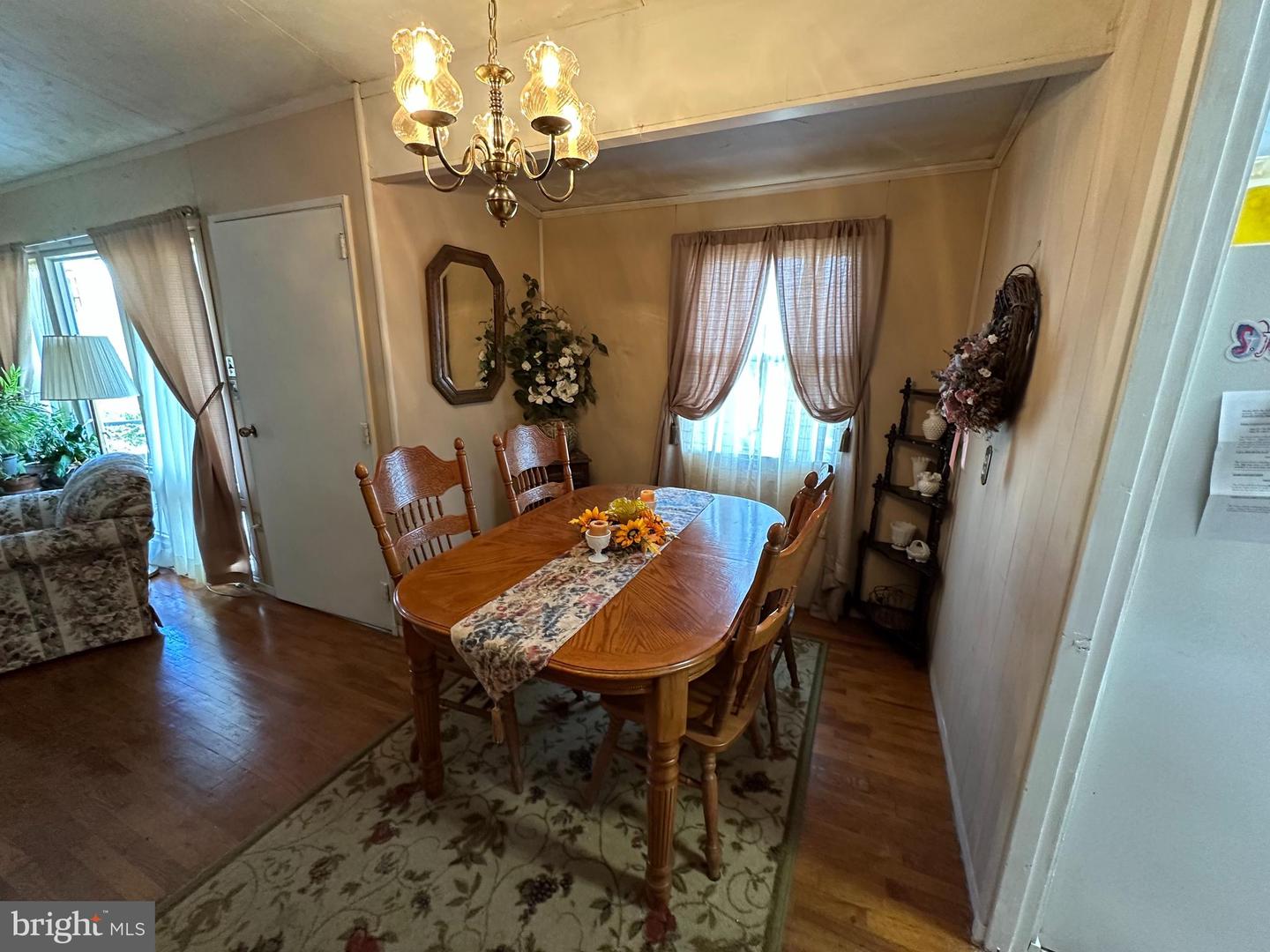 125 N LEE ST, LURAY, Virginia 22835, 4 Bedrooms Bedrooms, ,1 BathroomBathrooms,Residential,For sale,125 N LEE ST,VAPA2005612 MLS # VAPA2005612