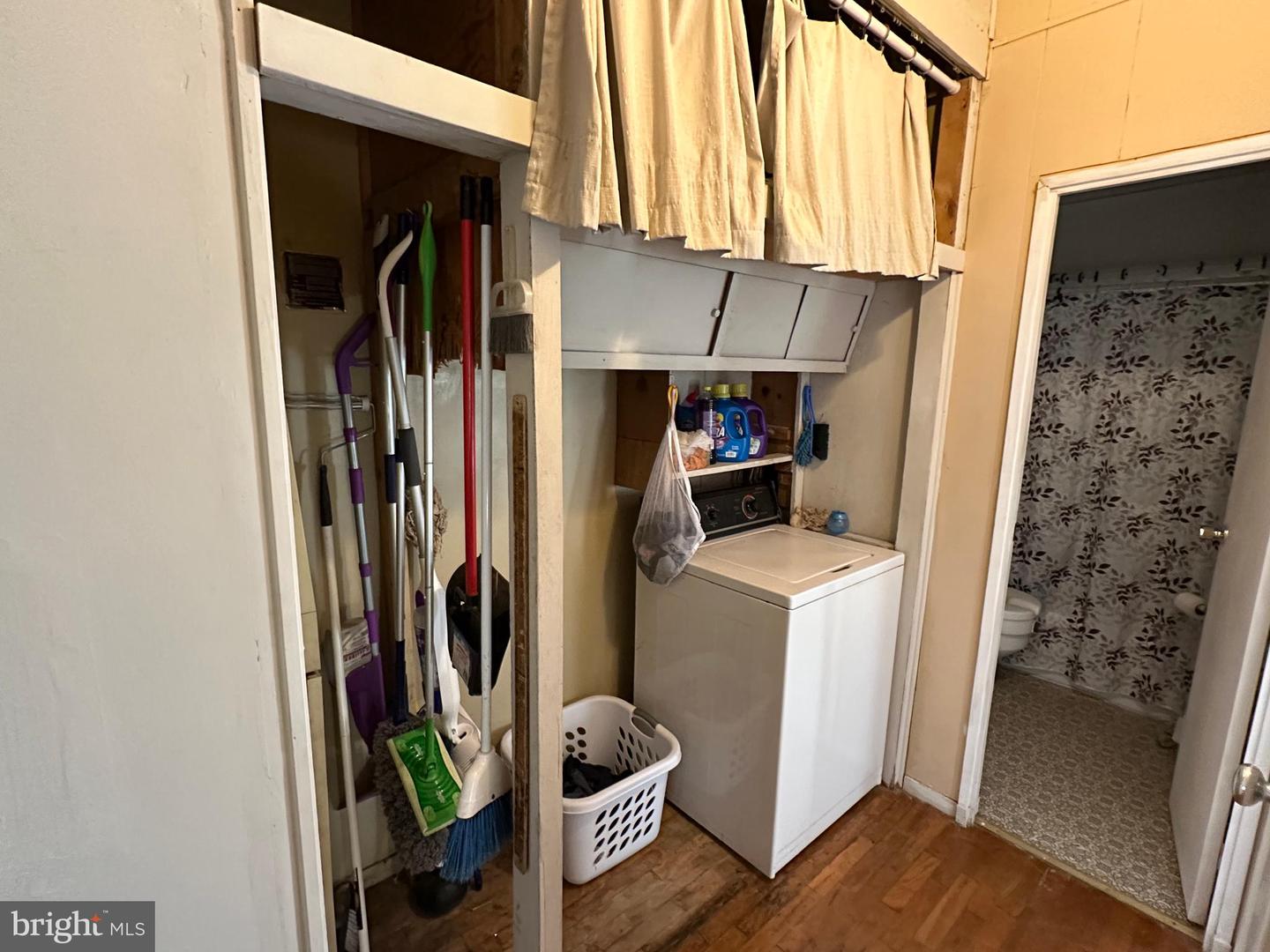 125 N LEE ST, LURAY, Virginia 22835, 4 Bedrooms Bedrooms, ,1 BathroomBathrooms,Residential,For sale,125 N LEE ST,VAPA2005612 MLS # VAPA2005612