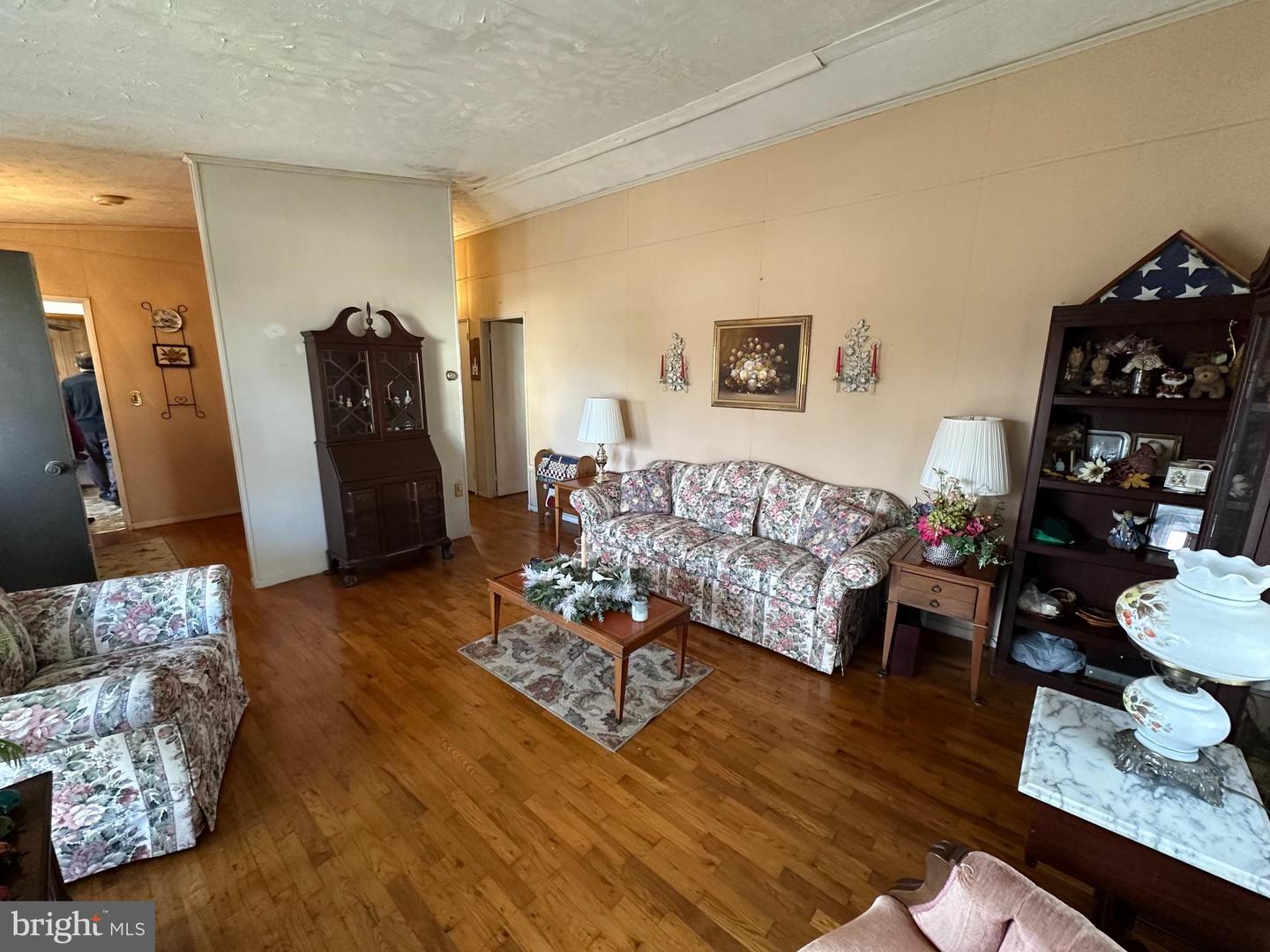 125 N LEE ST, LURAY, Virginia 22835, 4 Bedrooms Bedrooms, ,1 BathroomBathrooms,Residential,For sale,125 N LEE ST,VAPA2005612 MLS # VAPA2005612