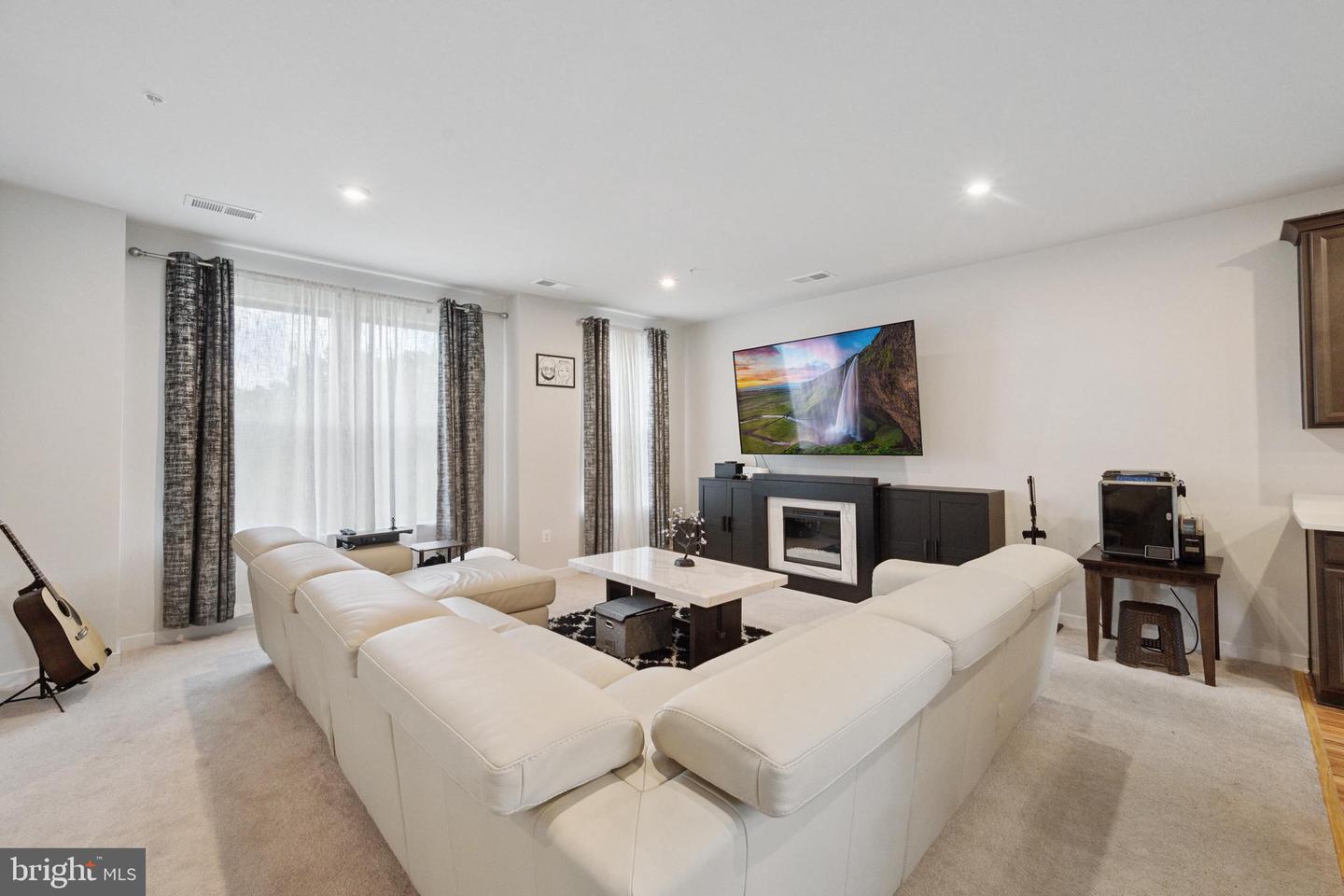 13506 INNOVATION STATION LOOP #2B, HERNDON, Virginia 20171, 3 Bedrooms Bedrooms, ,2 BathroomsBathrooms,Residential,For sale,13506 INNOVATION STATION LOOP #2B,VAFX2279268 MLS # VAFX2279268 13506 INNOVATION STATION LOOP #2B, HERNDON, Virginia 20171, 3 Bedrooms Bedrooms, ,2 BathroomsBathrooms,Residential,For sale,13506 INNOVATION STATION LOOP #2B,VAFX2279268 MLS # VAFX2279268