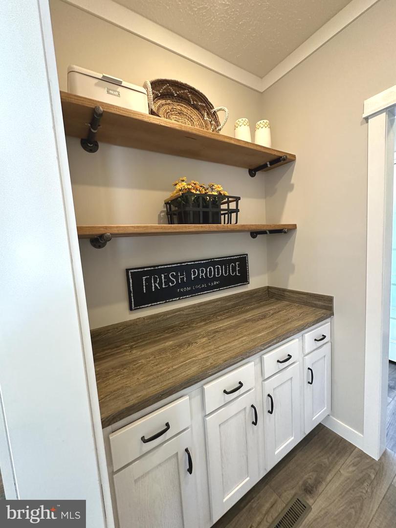 104 HENSON AVE, LOUISA, Virginia 23093, 3 Bedrooms Bedrooms, 9 Rooms Rooms,2 BathroomsBathrooms,Residential,For sale,104 HENSON AVE,VALA2008914 MLS # VALA2008914 104 HENSON AVE, LOUISA, Virginia 23093, 3 Bedrooms Bedrooms, 9 Rooms Rooms,2 BathroomsBathrooms,Residential,For sale,104 HENSON AVE,VALA2008914 MLS # VALA2008914