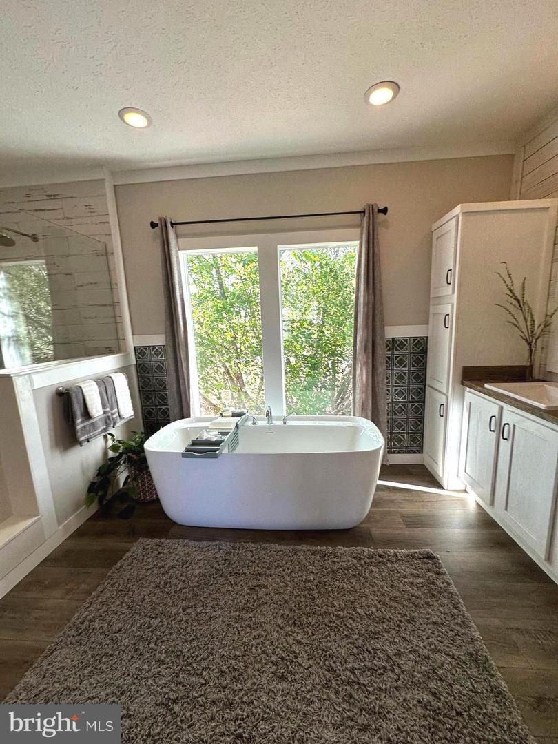 104 HENSON AVE, LOUISA, Virginia 23093, 3 Bedrooms Bedrooms, 9 Rooms Rooms,2 BathroomsBathrooms,Residential,For sale,104 HENSON AVE,VALA2008914 MLS # VALA2008914 104 HENSON AVE, LOUISA, Virginia 23093, 3 Bedrooms Bedrooms, 9 Rooms Rooms,2 BathroomsBathrooms,Residential,For sale,104 HENSON AVE,VALA2008914 MLS # VALA2008914