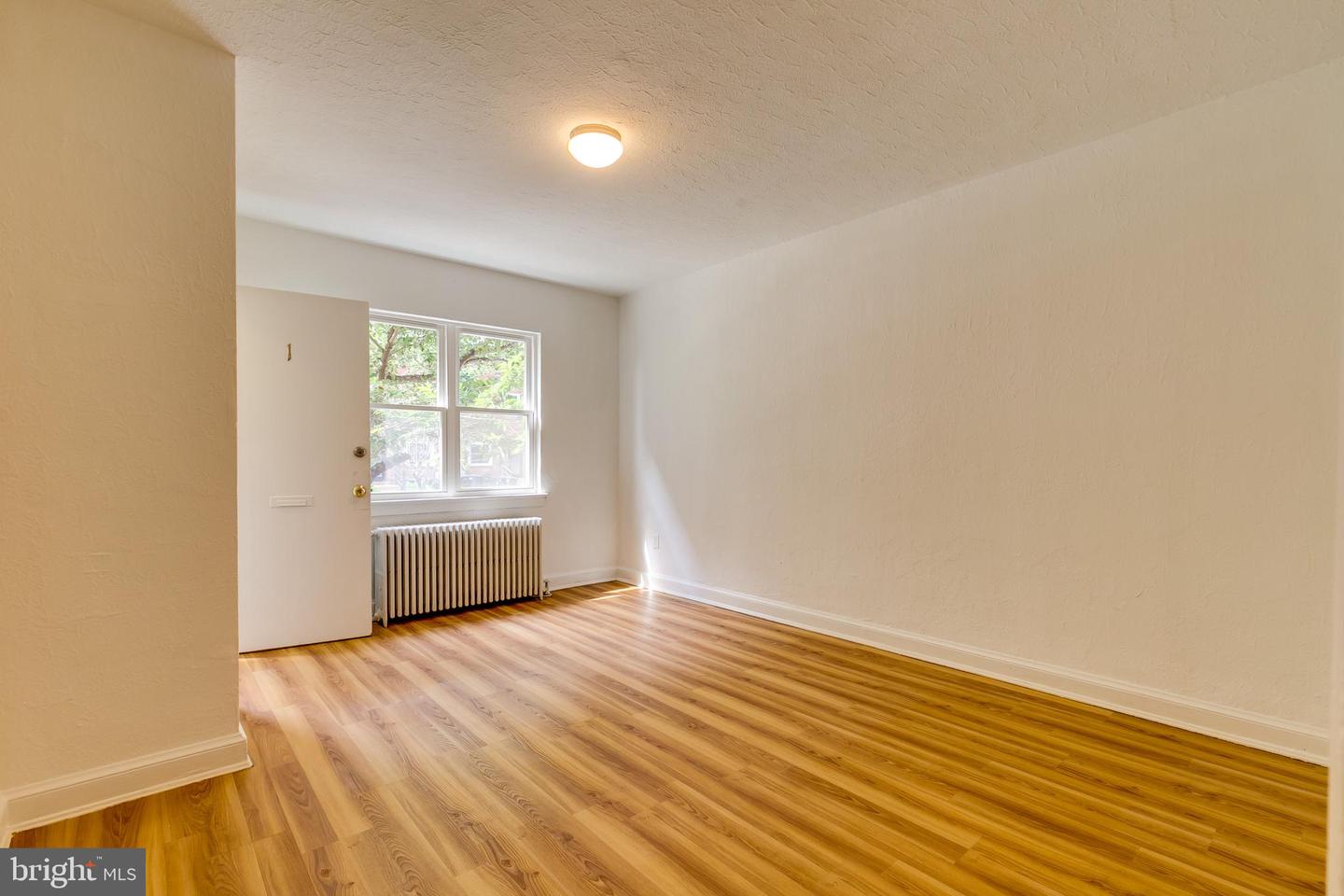 81 Q ST SW, WASHINGTON, District Of Columbia 20024, 2 Bedrooms Bedrooms, ,2 BathroomsBathrooms,Residential,For sale,81 Q ST SW,DCDC2231958 MLS # DCDC2231958 81 Q ST SW, WASHINGTON, District Of Columbia 20024, 2 Bedrooms Bedrooms, ,2 BathroomsBathrooms,Residential,For sale,81 Q ST SW,DCDC2231958 MLS # DCDC2231958