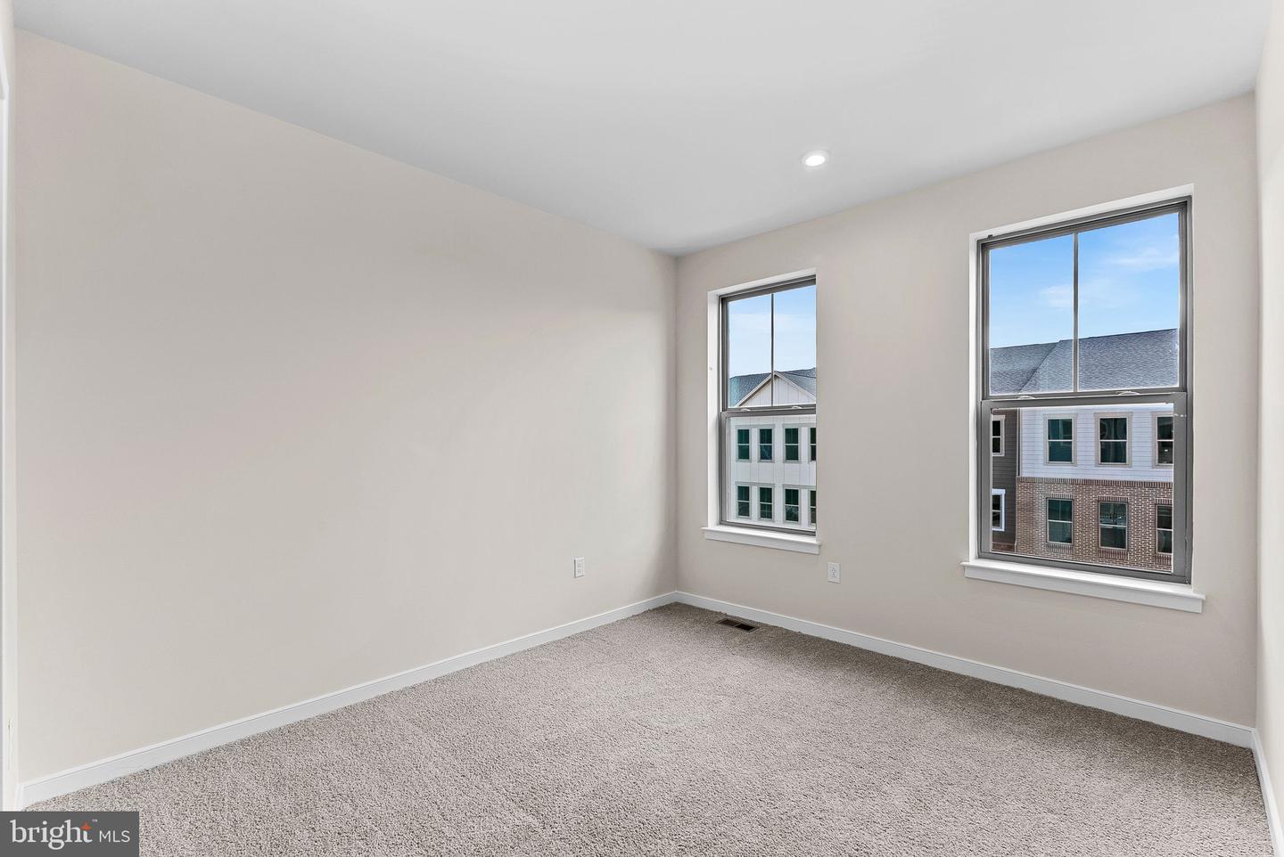 19716 MYSTIC MAROON TER, ASHBURN, Virginia 20147, 3 Bedrooms Bedrooms, ,2 BathroomsBathrooms,Residential,For sale,19716 MYSTIC MAROON TER,VALO2111198 MLS # VALO2111198 19716 MYSTIC MAROON TER, ASHBURN, Virginia 20147, 3 Bedrooms Bedrooms, ,2 BathroomsBathrooms,Residential,For sale,19716 MYSTIC MAROON TER,VALO2111198 MLS # VALO2111198