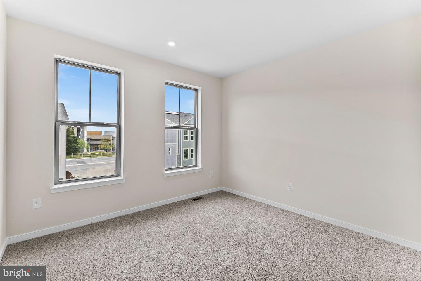 19716 MYSTIC MAROON TER, ASHBURN, Virginia 20147, 3 Bedrooms Bedrooms, ,2 BathroomsBathrooms,Residential,For sale,19716 MYSTIC MAROON TER,VALO2111198 MLS # VALO2111198 19716 MYSTIC MAROON TER, ASHBURN, Virginia 20147, 3 Bedrooms Bedrooms, ,2 BathroomsBathrooms,Residential,For sale,19716 MYSTIC MAROON TER,VALO2111198 MLS # VALO2111198