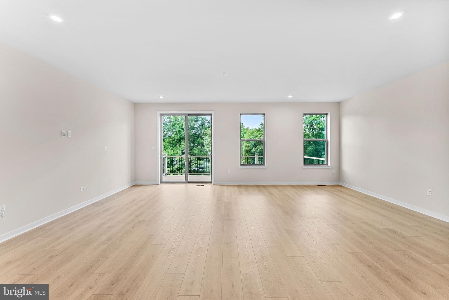 19716 MYSTIC MAROON TER, ASHBURN, Virginia 20147, 3 Bedrooms Bedrooms, ,2 BathroomsBathrooms,Residential,For sale,19716 MYSTIC MAROON TER,VALO2111198 MLS # VALO2111198 19716 MYSTIC MAROON TER, ASHBURN, Virginia 20147, 3 Bedrooms Bedrooms, ,2 BathroomsBathrooms,Residential,For sale,19716 MYSTIC MAROON TER,VALO2111198 MLS # VALO2111198