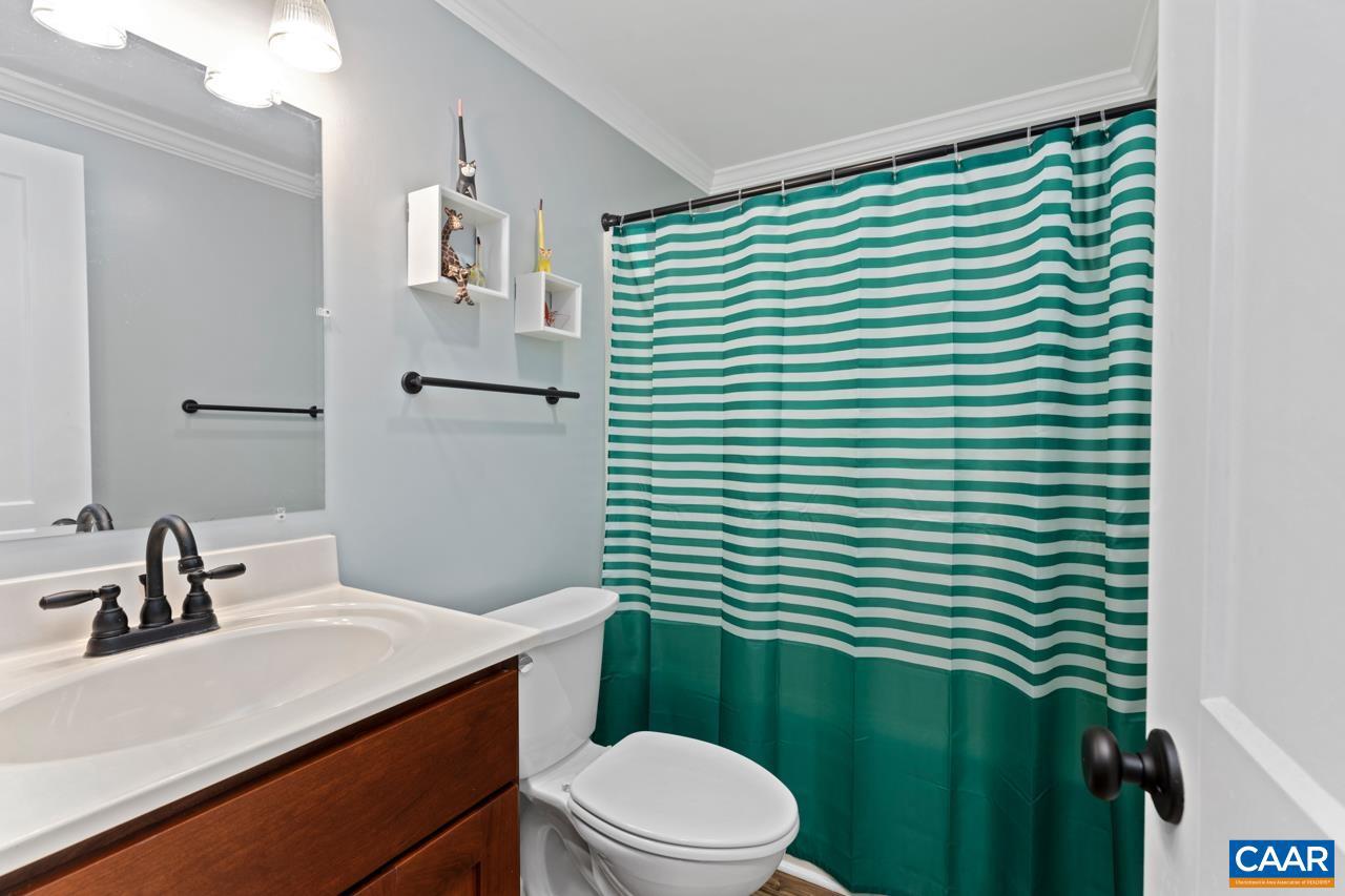 125 EAGLES CT CONDOS, WINTERGREEN, Virginia 22967, 2 Bedrooms Bedrooms, ,1 BathroomBathrooms,Residential,For sale,125 EAGLES CT CONDOS,671133 MLS # 671133 125 EAGLES CT CONDOS, WINTERGREEN, Virginia 22967, 2 Bedrooms Bedrooms, ,1 BathroomBathrooms,Residential,For sale,125 EAGLES CT CONDOS,671133 MLS # 671133