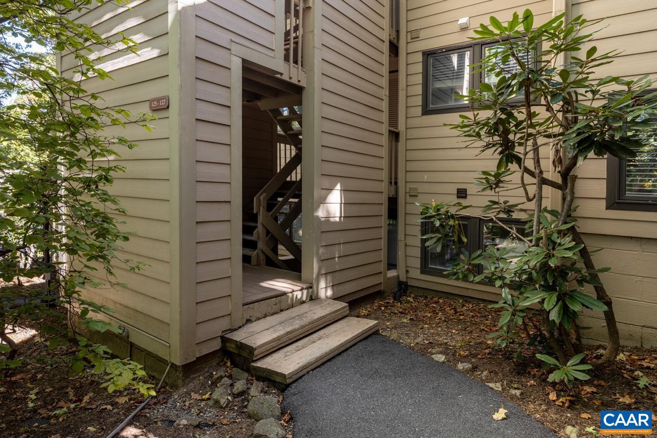 125 EAGLES CT CONDOS, WINTERGREEN, Virginia 22967, 2 Bedrooms Bedrooms, ,1 BathroomBathrooms,Residential,For sale,125 EAGLES CT CONDOS,671133 MLS # 671133 125 EAGLES CT CONDOS, WINTERGREEN, Virginia 22967, 2 Bedrooms Bedrooms, ,1 BathroomBathrooms,Residential,For sale,125 EAGLES CT CONDOS,671133 MLS # 671133