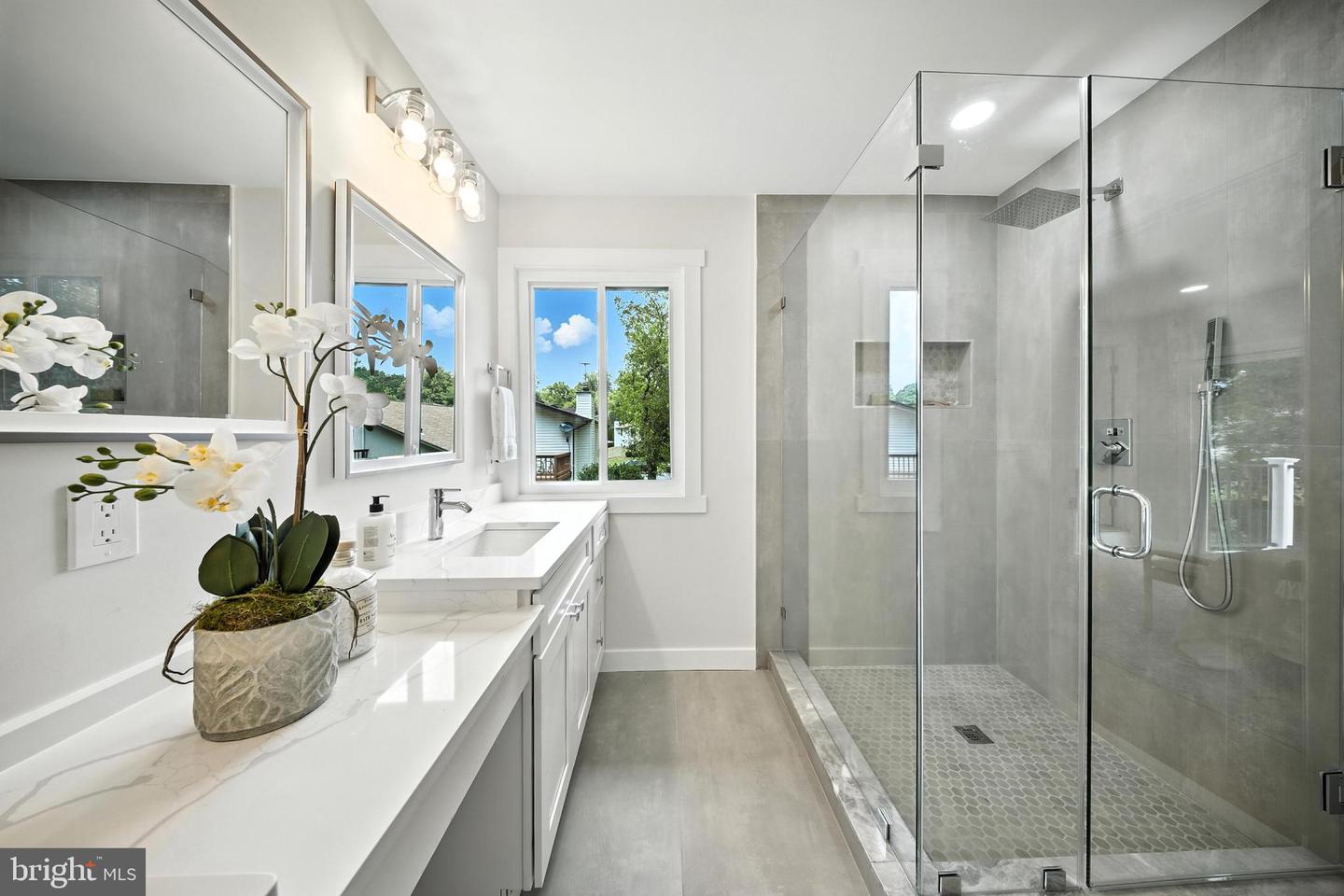 5503 FIRESIDE CT, FAIRFAX, Virginia 22032, 4 Bedrooms Bedrooms, ,4 BathroomsBathrooms,Residential,For sale,5503 FIRESIDE CT,VAFX2279228 MLS # VAFX2279228 5503 FIRESIDE CT, FAIRFAX, Virginia 22032, 4 Bedrooms Bedrooms, ,4 BathroomsBathrooms,Residential,For sale,5503 FIRESIDE CT,VAFX2279228 MLS # VAFX2279228