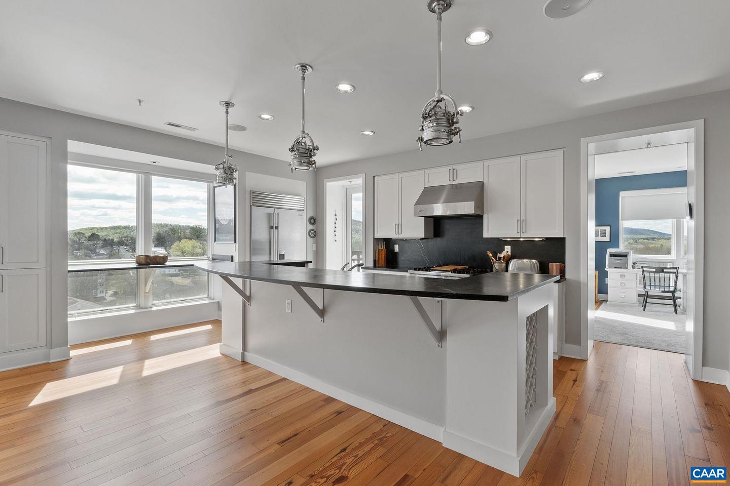 200 GARRETT ST #612, CHARLOTTESVILLE, Virginia 22902, 2 Bedrooms Bedrooms, ,2 BathroomsBathrooms,Residential,For sale,200 GARRETT ST #612,671139 MLS # 671139